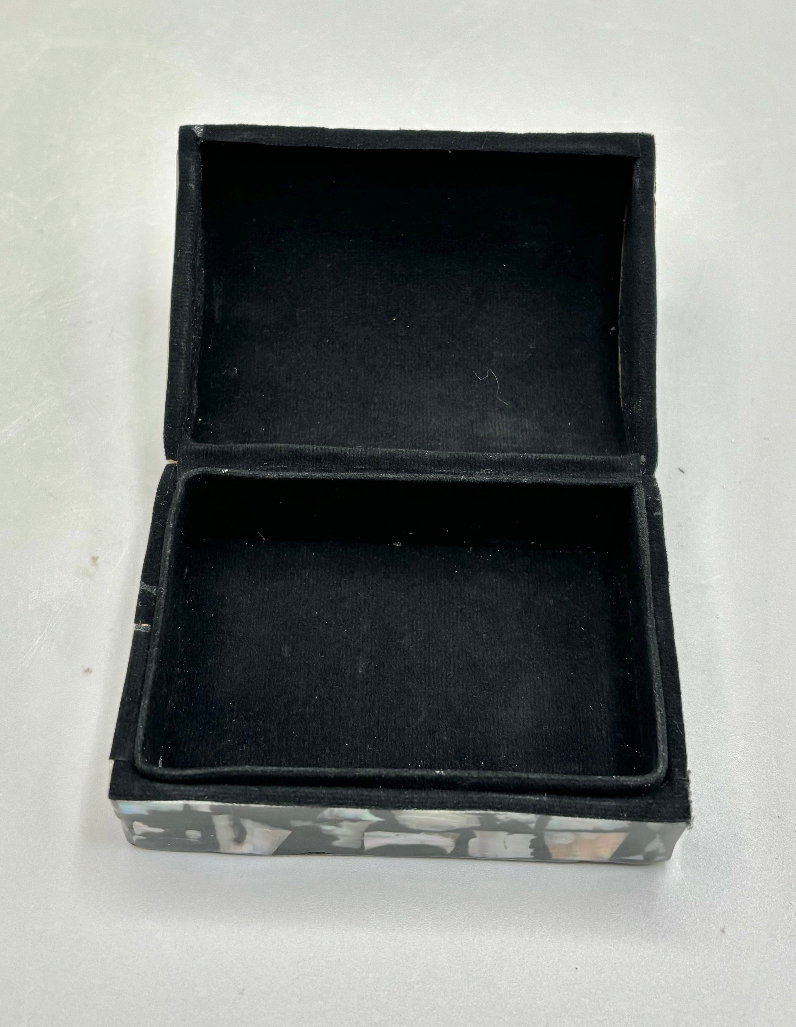 Exquisite Abalone Shell Nesting Boxes - Handcrafted Jewelry Organizer for Rings, Earrings & Necklaces | Perfect for Home Décor, Gift Giving & Travel Storage