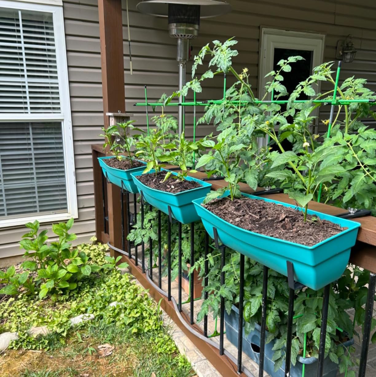 Adjustable Window Box Brackets - Heavy Duty Planter Box Hangers for Railings, Balconies, Fences & Gardens - 4 Pack Flower Box Supports (Ideal for Outdoor Decor & Small Space Gardening)