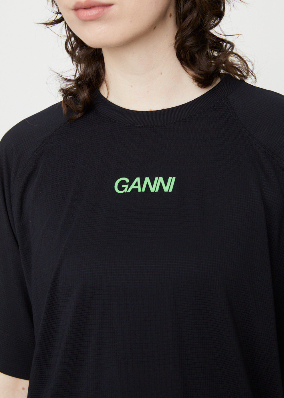 Breathable Active Mesh T-Shirt for Men & Women - Comfortable Workout & Running Shirt for Gym, Yoga, and Outdoor Sports