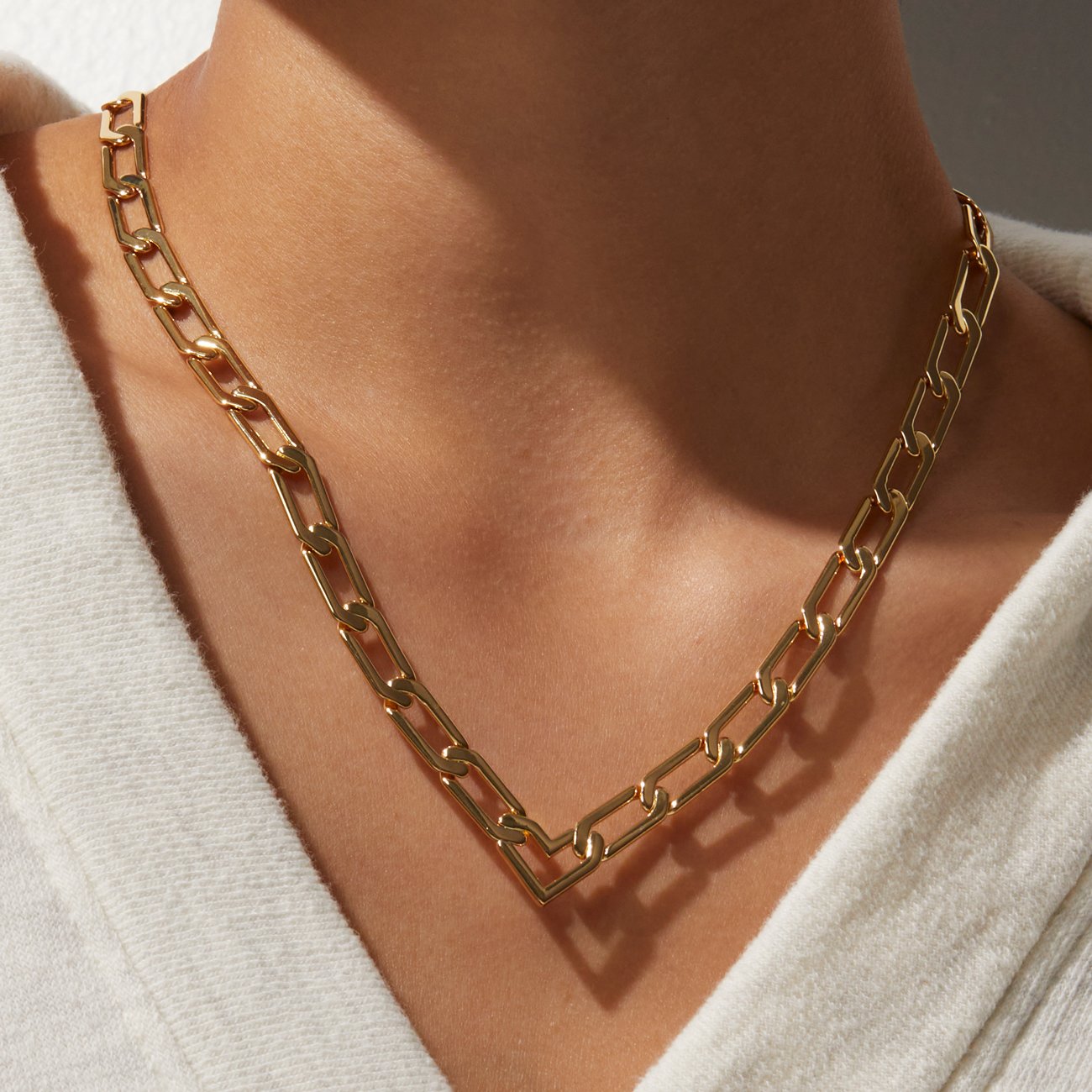 Alma Gold Necklace for Women - Elegant & Dainty Jewelry Gift for Her - Perfect for Valentine's Day, Anniversary & Special Occasions