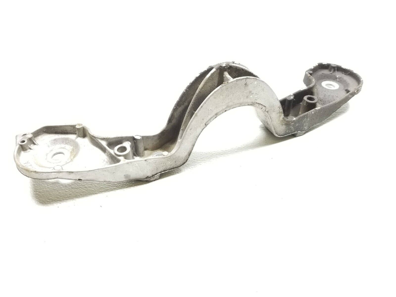 BMW E46 325xi Rear Differential Support Brace Crossmember OEM Replacement Part - Perfect for Enhanced Drivetrain Stability & Performance Upgrade