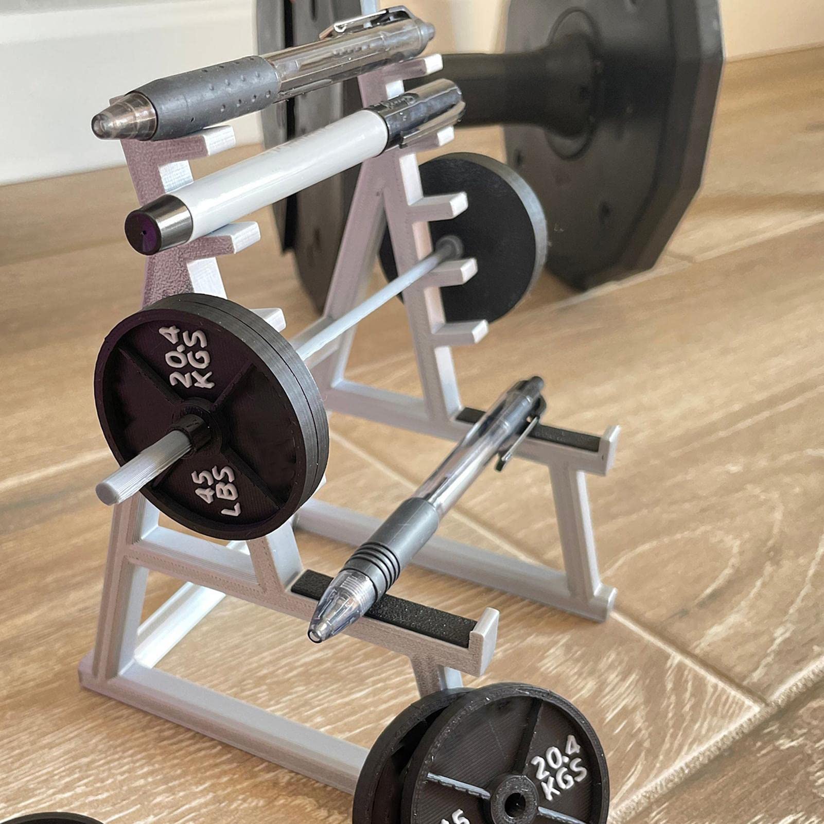 Funny Barbell Squat Rack Pen Holder - Gym Themed Desk Organizer for Pencils & Office Supplies | Unique Gift for Fitness Lovers & Home Office Decor | Perfect for Work Desks, Gym Enthusiasts & Creative Workspaces