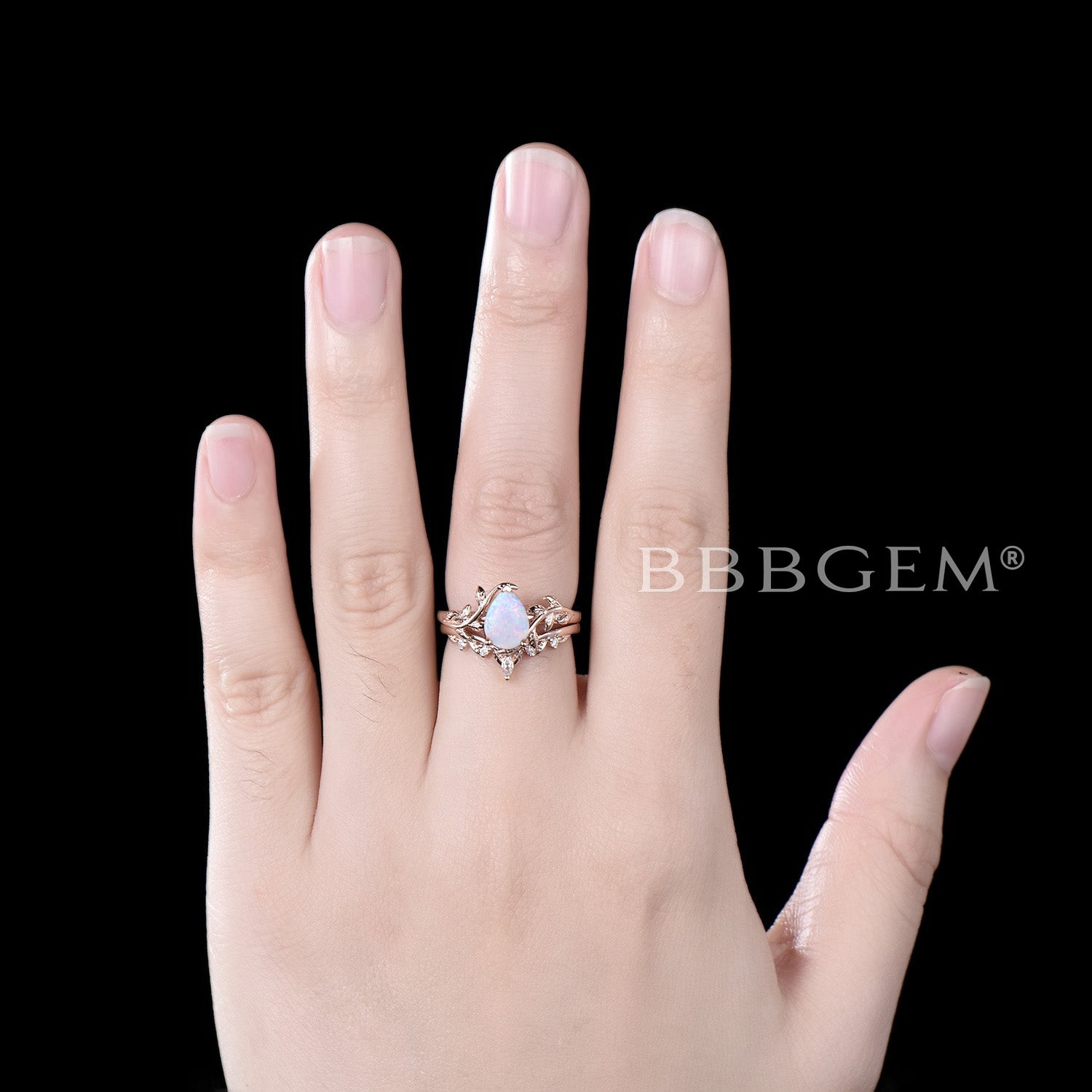 1.25ct Pear Shaped White Opal Diamond Twig Leaf Vine Engagement Ring Set - Elegant Wedding Band for Brides, Anniversary Gift for Her, Perfect for Proposals & Romantic Occasions