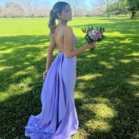 Lavender Mermaid Satin Long Prom Dress - Backless Formal Evening Gown for Women - Perfect for Homecoming, Wedding Guest, and Special Occasions