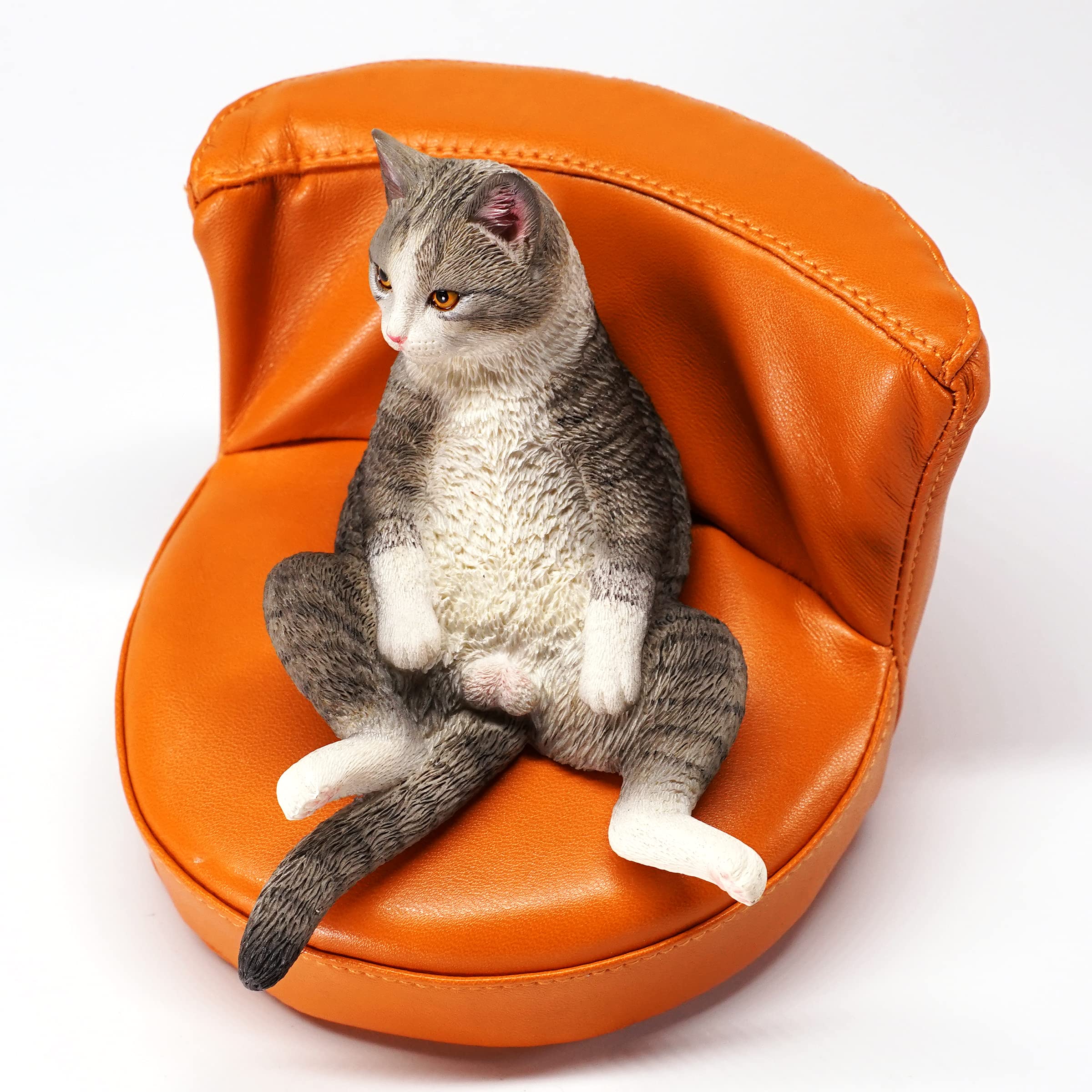 JXK Orange Cat Resin Figurine - Handcrafted Polyresin Cat Statue with Intricate Details, Perfect Home & Office Desk Decor for Cat Lovers | Ideal Gift for Birthday, Housewarming & Cat-Themed Parties