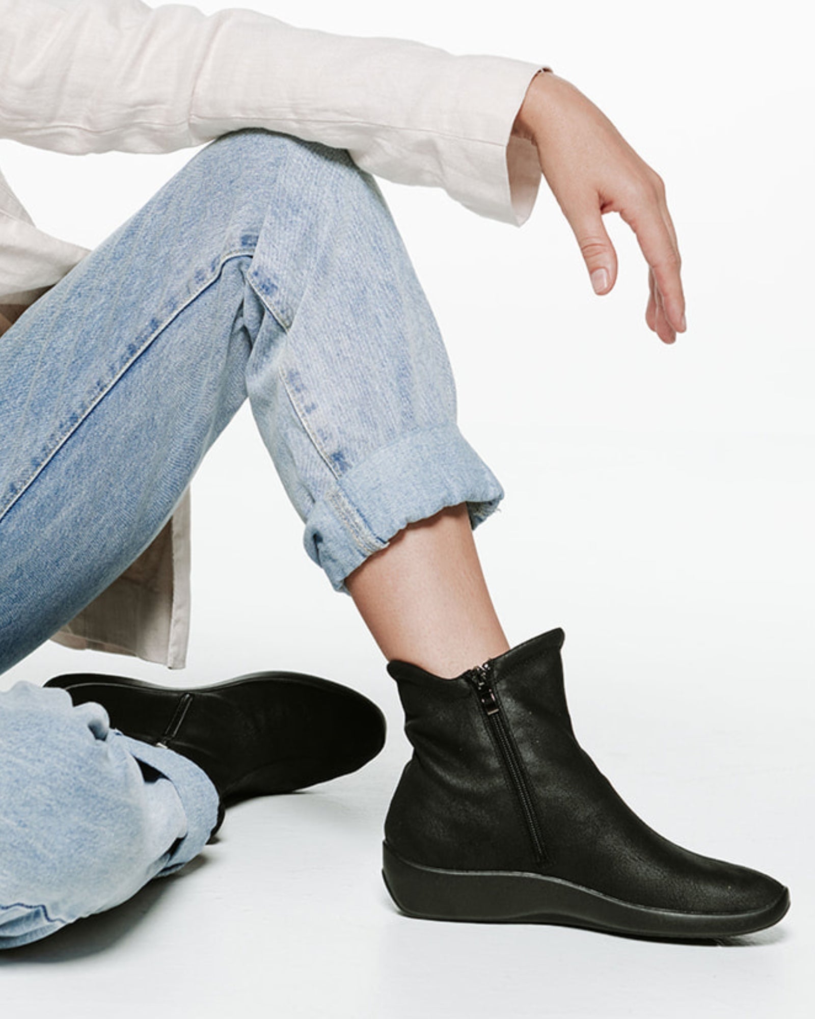 Karla Black - Premium Fashion & Accessories for Women | Trendy & Stylish Outfits, Bags & Jewelry | Perfect for Casual Wear, Office & Special Occasions