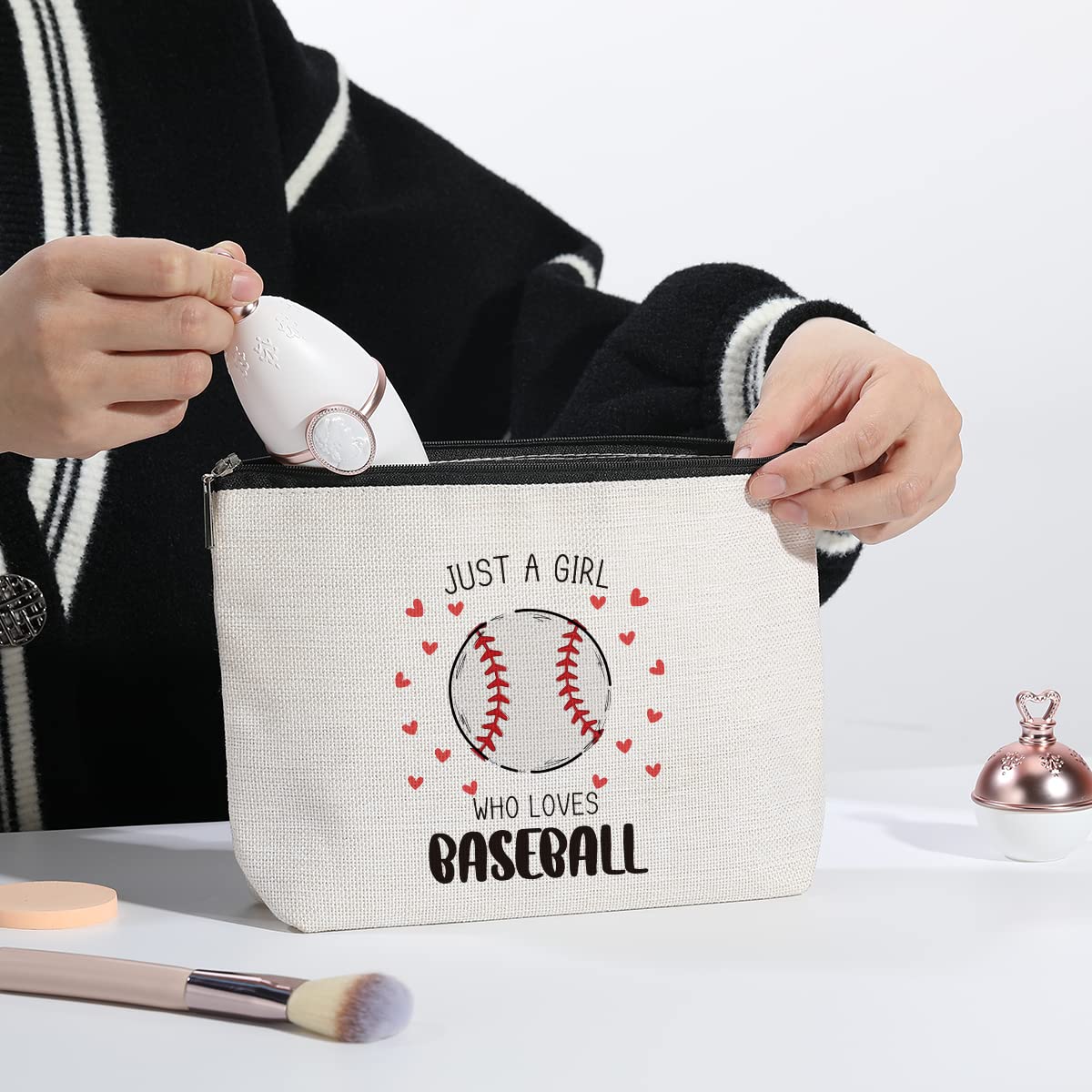 **Funny Baseball Themed Makeup Bag - Best Gift for Women Sports Lovers, Sisters & BFFs - Perfect for Birthdays, Christmas & Game Day Essentials**