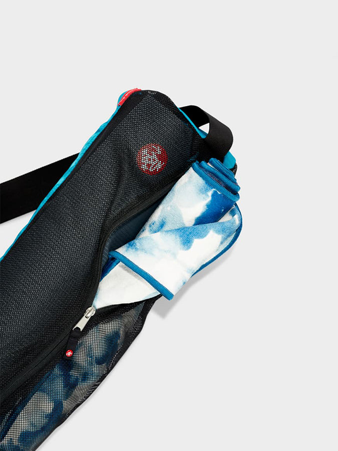 Manduka Breathe Easy Yoga Mat Bag - Eco-Friendly Yoga Mat Carrier for Women & Men - Perfect for Yoga Class, Gym, Travel & Outdoor Activities