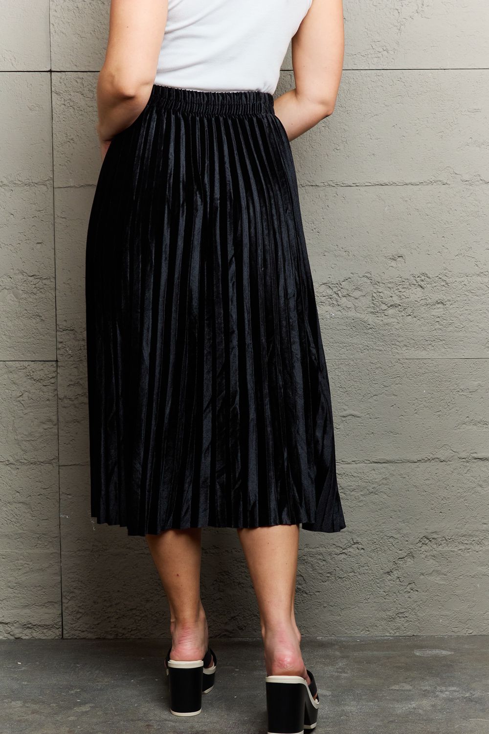 Ninexis Accordion Pleated Flowy Midi Skirt for Women - Elegant A-Line Summer Skirt with Pockets | Perfect for Office, Date Night & Casual Outings