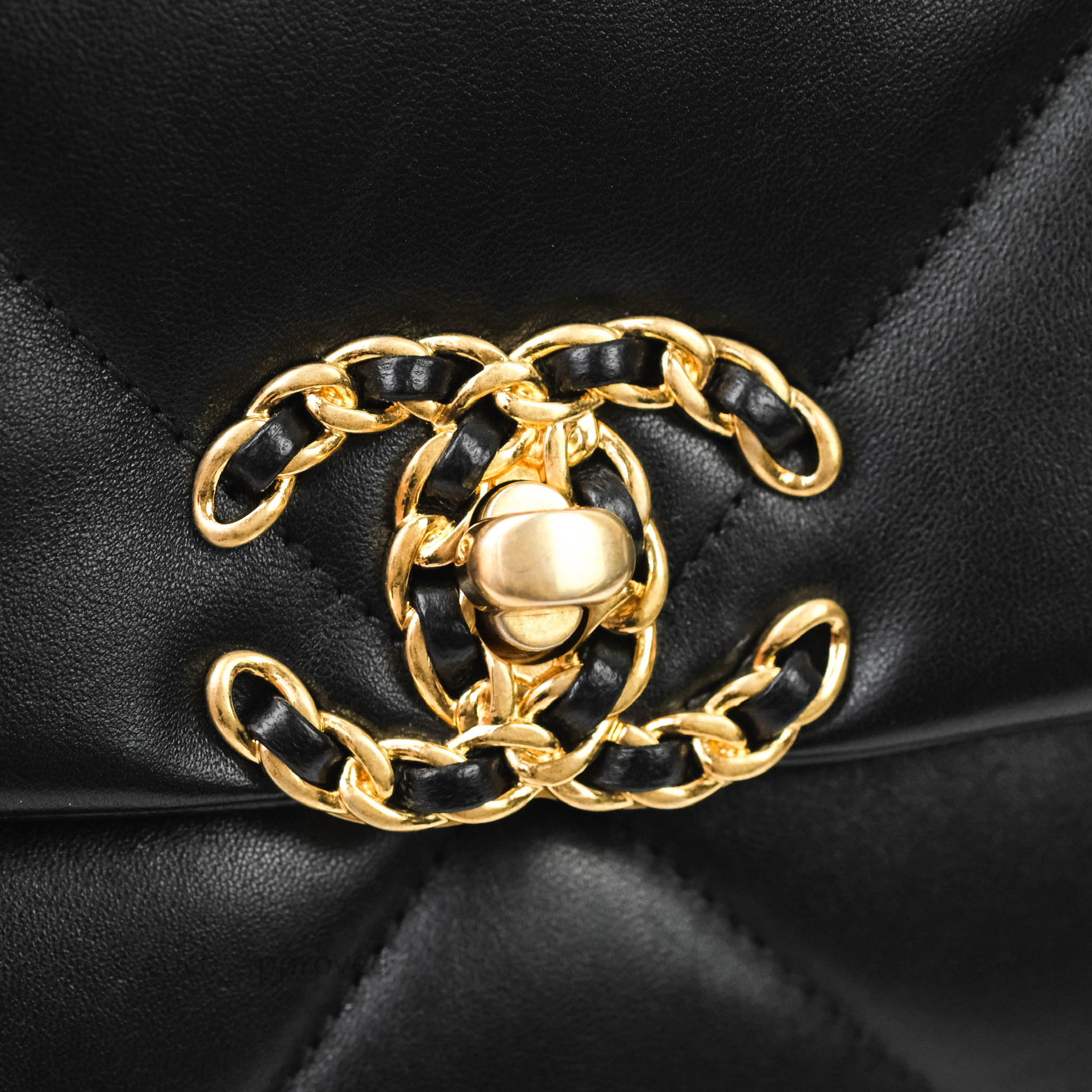 Chanel 19 Small Handbag Black Mixed Hardware - Luxury Designer Crossbody Bag for Women, Perfect for Date Night & Evening Events