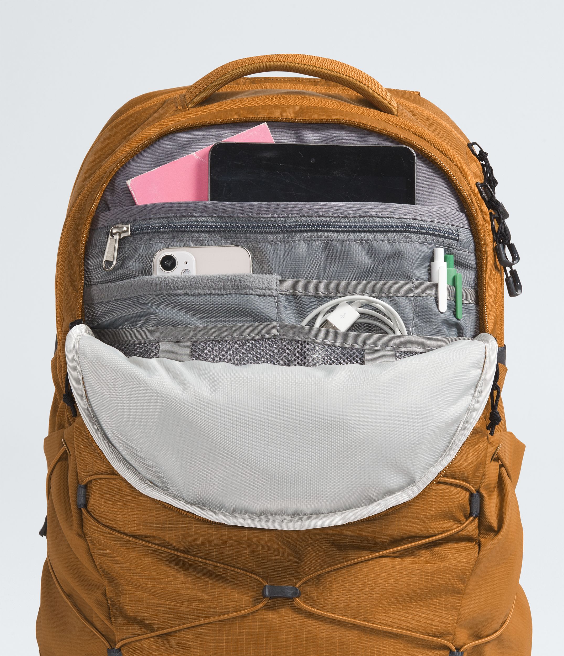 The North Face Borealis Backpack - Lightweight Hiking & Travel Daypack for Men & Women - Durable Laptop Backpack for School, Work, Outdoor Adventures & Commuting