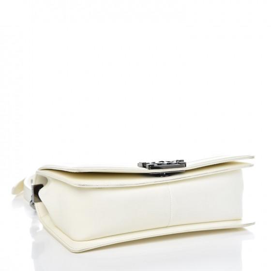 Chanel Medium Boy Flap Bag in White - Luxury Designer Handbag for Women | Perfect for Parties, Date Nights & Special Occasions