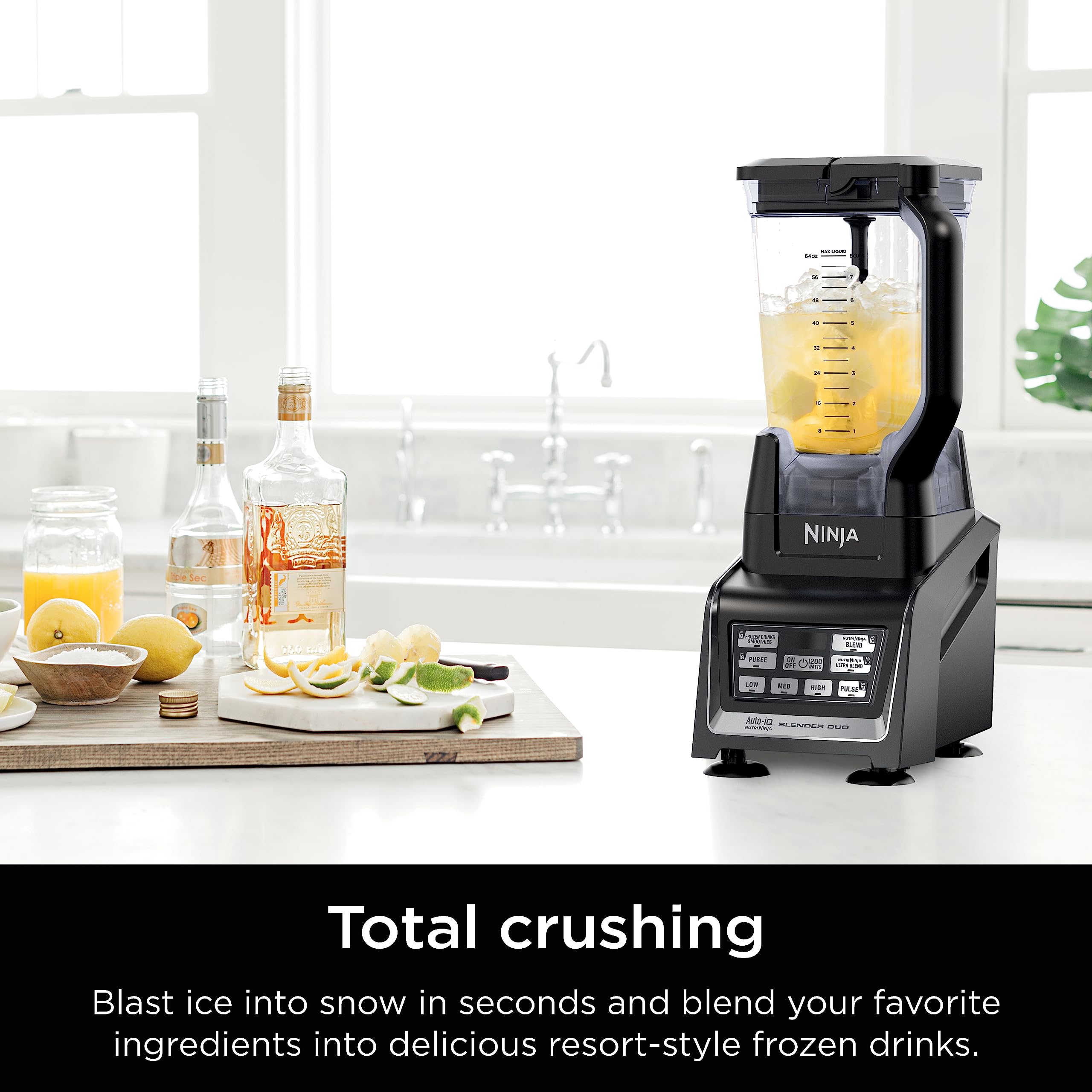 Ninja BL642 Nutri Ninja 1200W Auto-iQ Blender with 72oz Pitcher & To-Go Cups (18/24/32oz) - Perfect for Smoothies, Protein Shakes, Meal Prep & Frozen Drinks - Dishwasher Safe Countertop Blender for Home, Gym & Office Use - Black