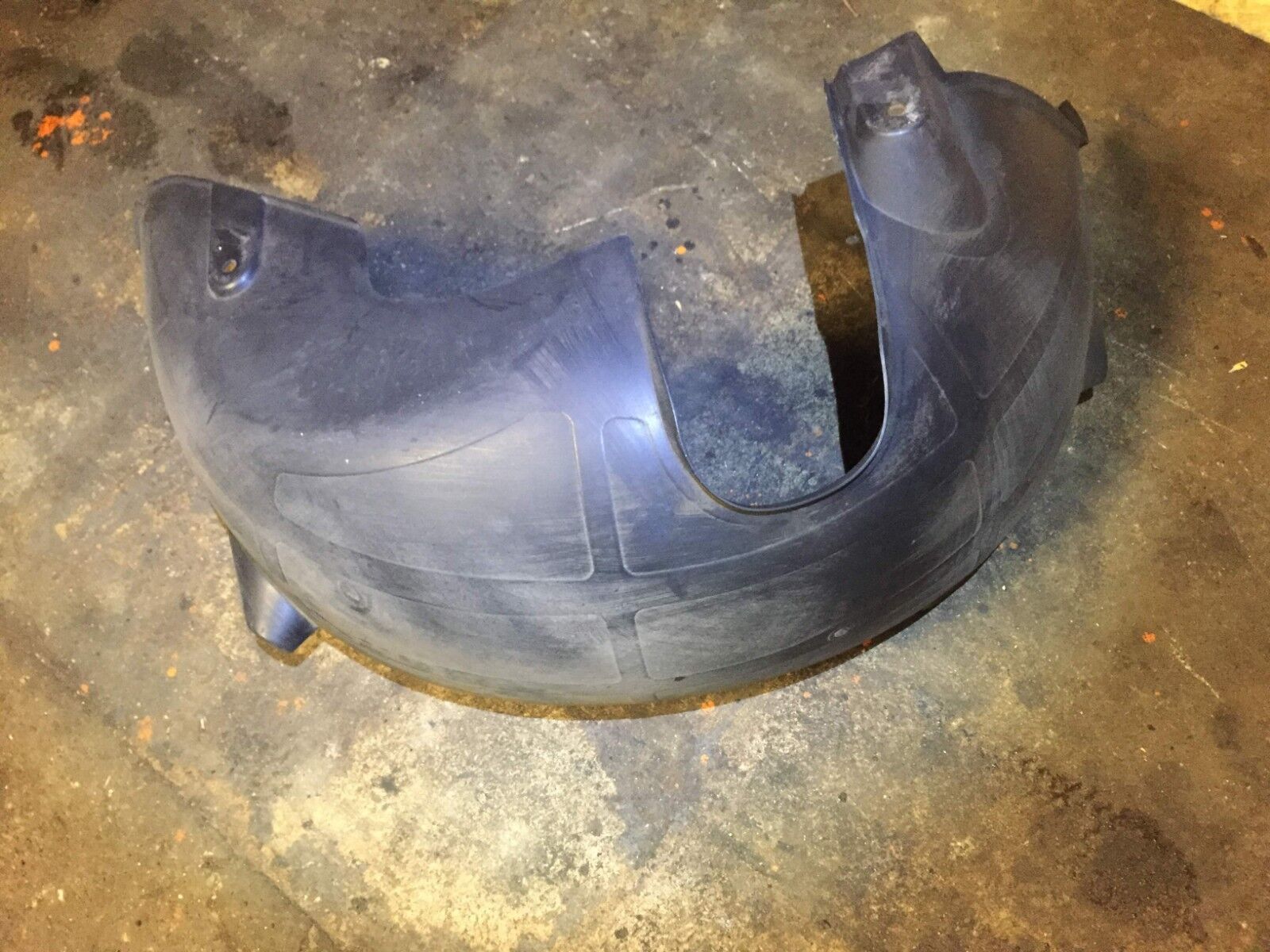 2004-2010 BMW X3 E83 Rear Left Wheel Arch Liner Splash Guard - OEM Quality Replacement Part #D34 - Perfect for Off-Road Protection & Mud Flap Installation