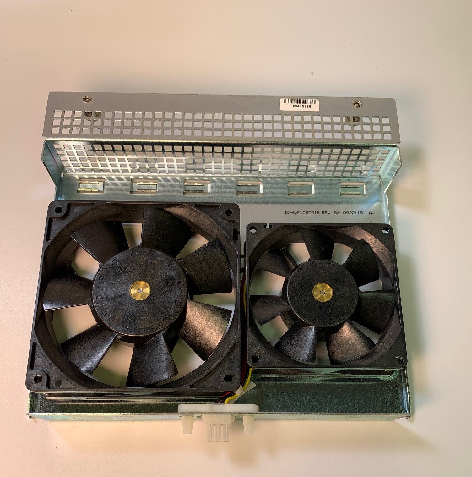 Original Motorola CPX2408FAN K-07 Brushless Cooling Fan Tray - W6108C01B-01 W2549E01A Replacement for MTC 3600 - Perfect for Network Equipment Cooling & Server Rack Ventilation