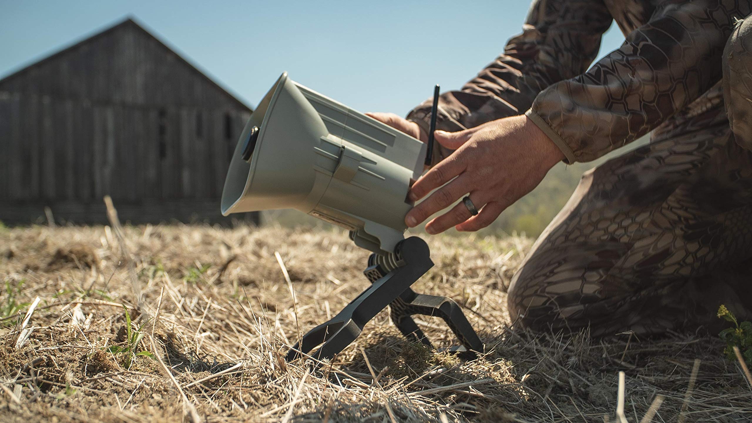 FOXPRO X Series Electronic Predator Call - Remote Controlled Programmable Game Call for Coyotes, Foxes, Hogs & More - USA Made Hunting Gear for Predator Control & Wildlife Management