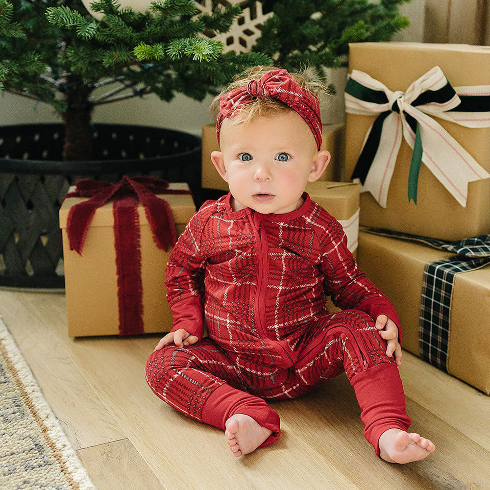 Bamboo Zipper Pajama Set - Soft Red Plaid Sleepwear for Women & Men - Cozy Loungewear for Winter Nights & Relaxing at Home