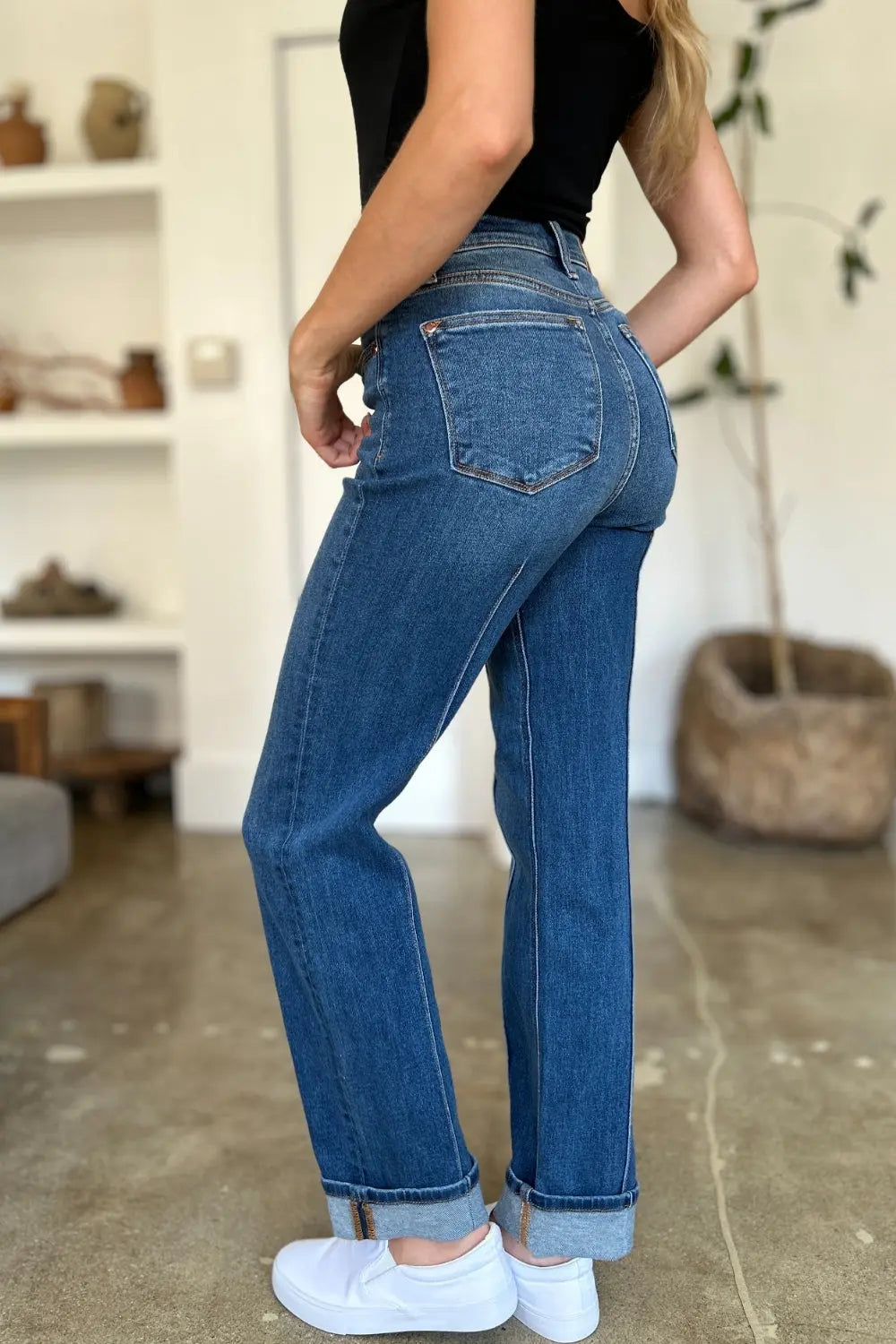 Judy Blue High Waist Straight Jeans for Women - Classic Front Seam Detail, Comfortable Stretch Denim Pants | Perfect for Casual Wear, Office Outfits & Date Night Looks