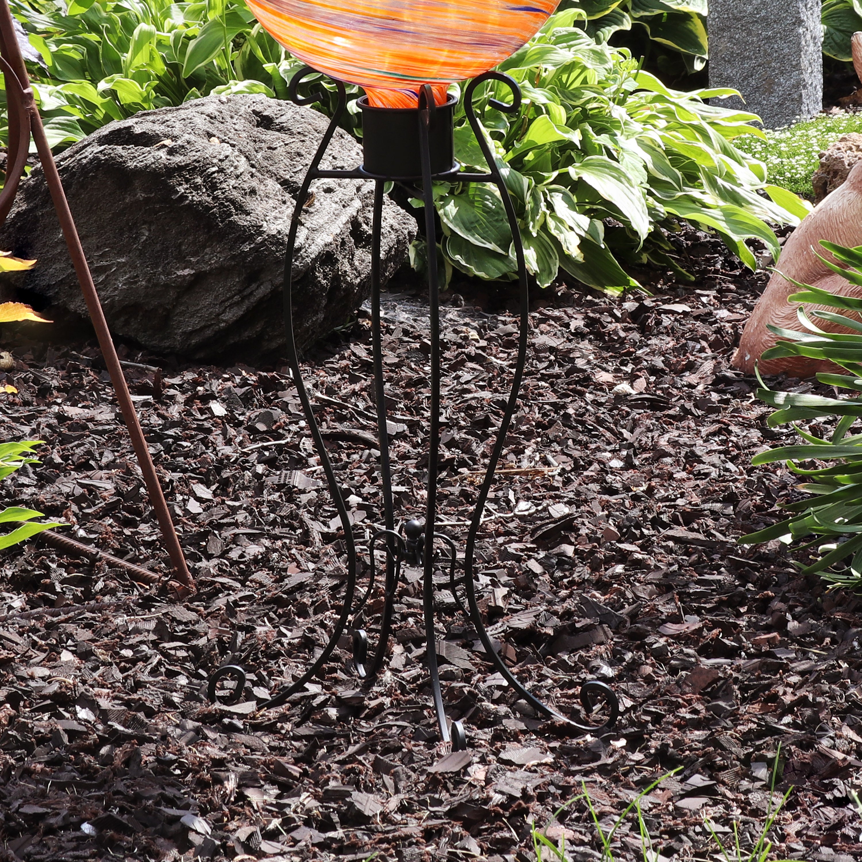 Elegant Black Metal Gazing Ball Stand for Garden Decor - Sunnydaze Graceful Curved Outdoor Ornament Holder - Perfect for Lawn, Patio & Backyard Landscaping