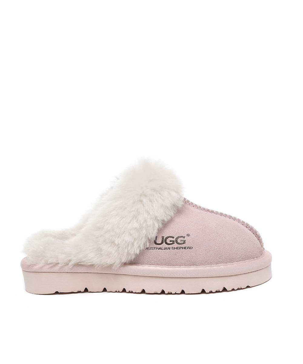 Cozy Kids' UGG Fuzzy Slippers - Warm & Soft Indoor House Shoes for Boys & Girls - Perfect for Winter, Home, and Playtime Comfort