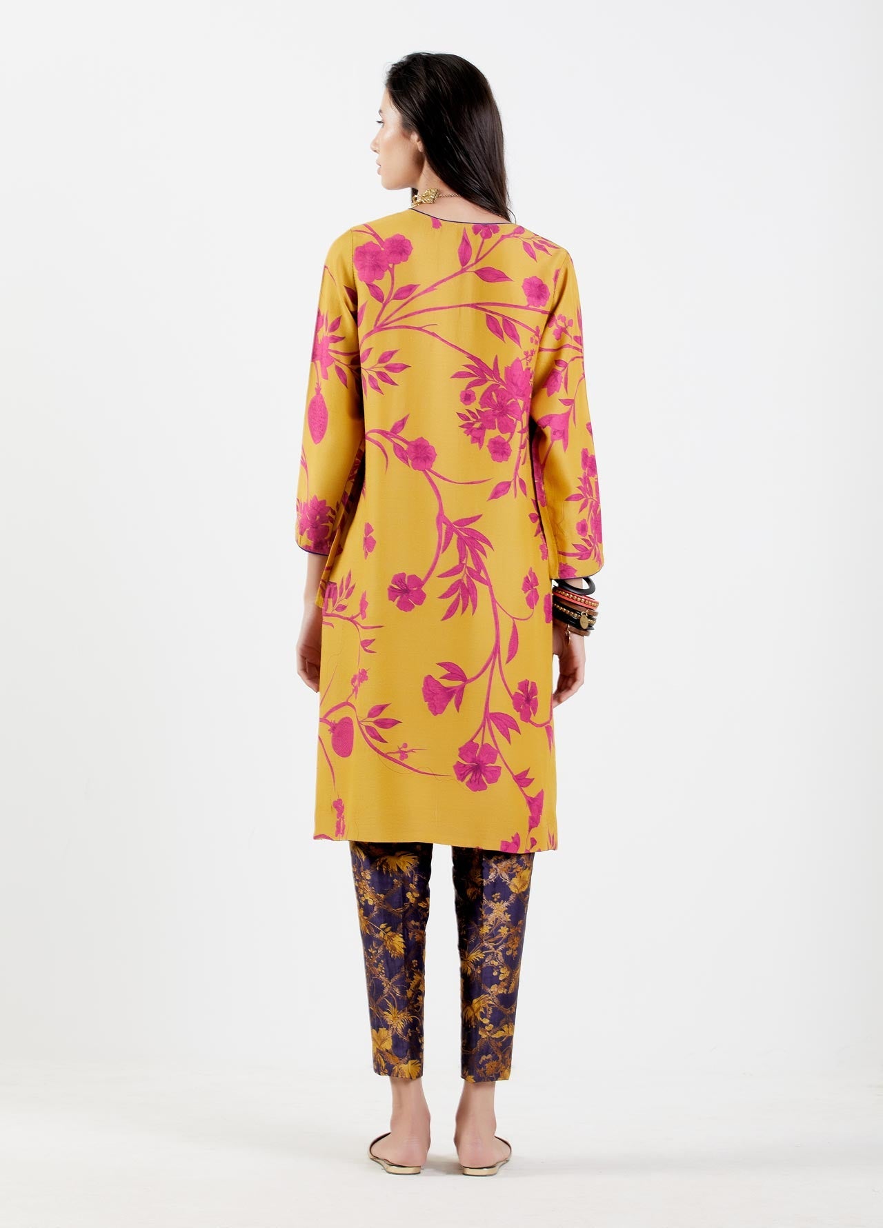 Elegant V Neck Kurta for Women - Premium Muga Satin Fabric - Comfortable & Stylish Indian Ethnic Wear - Perfect for Festivals, Weddings & Special Occasions