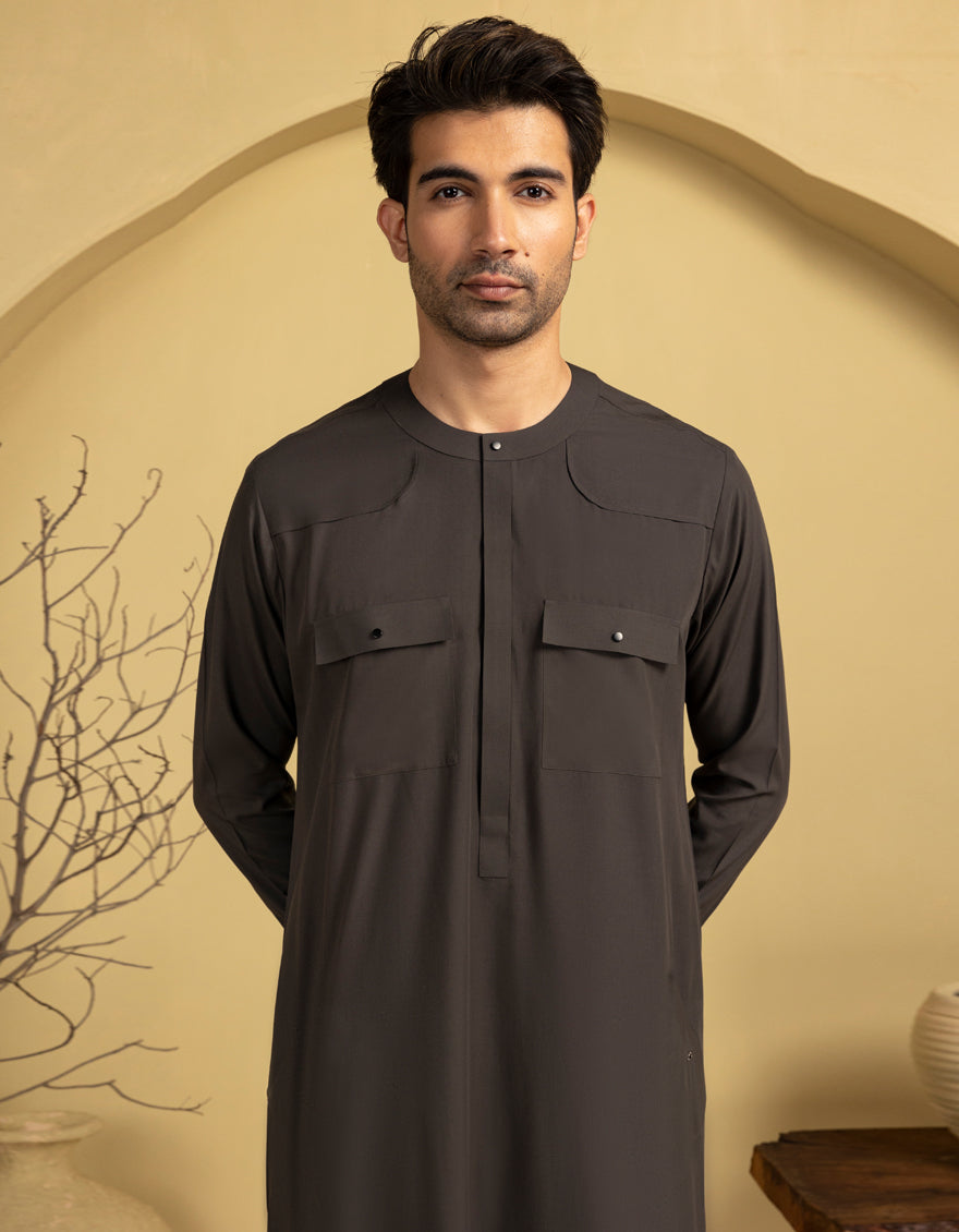 Premium Blended Green Jubba by J. Junaid Jamshed - Traditional Islamic Abaya Dress for Women - Perfect for Eid, Prayer & Special Occasions