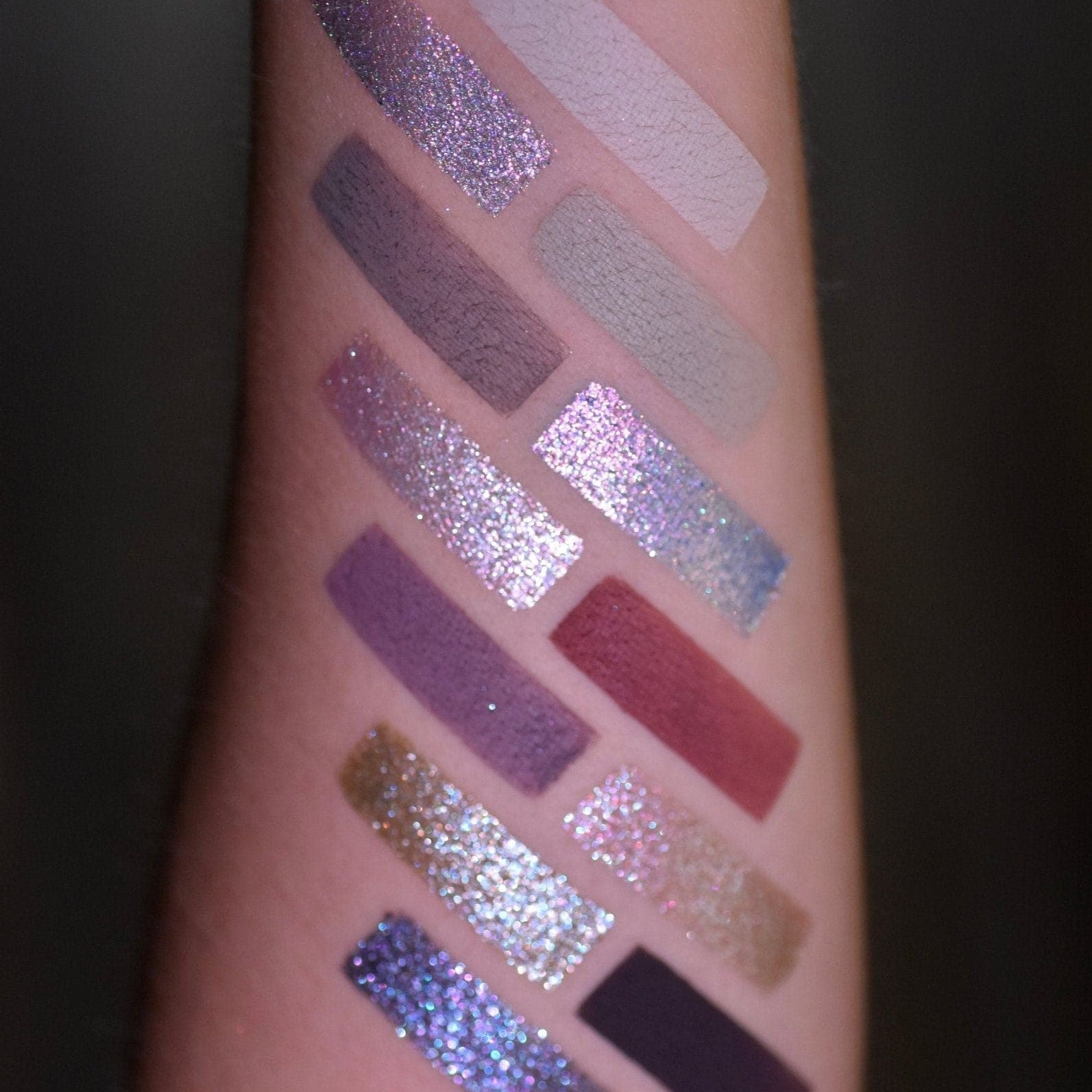 Wolf Moon Eyeshadow Palette - 12 Highly Pigmented Matte & Shimmer Shades for Stunning Eye Looks | Perfect for Day to Night Makeup, Parties & Special Occasions