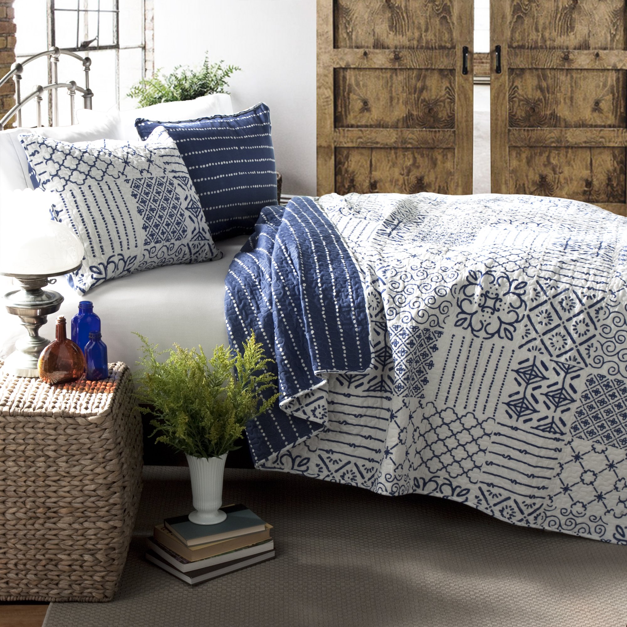 Lush Decor Reversible Blue Quilt Set - Full Queen for Cozy Bedroom