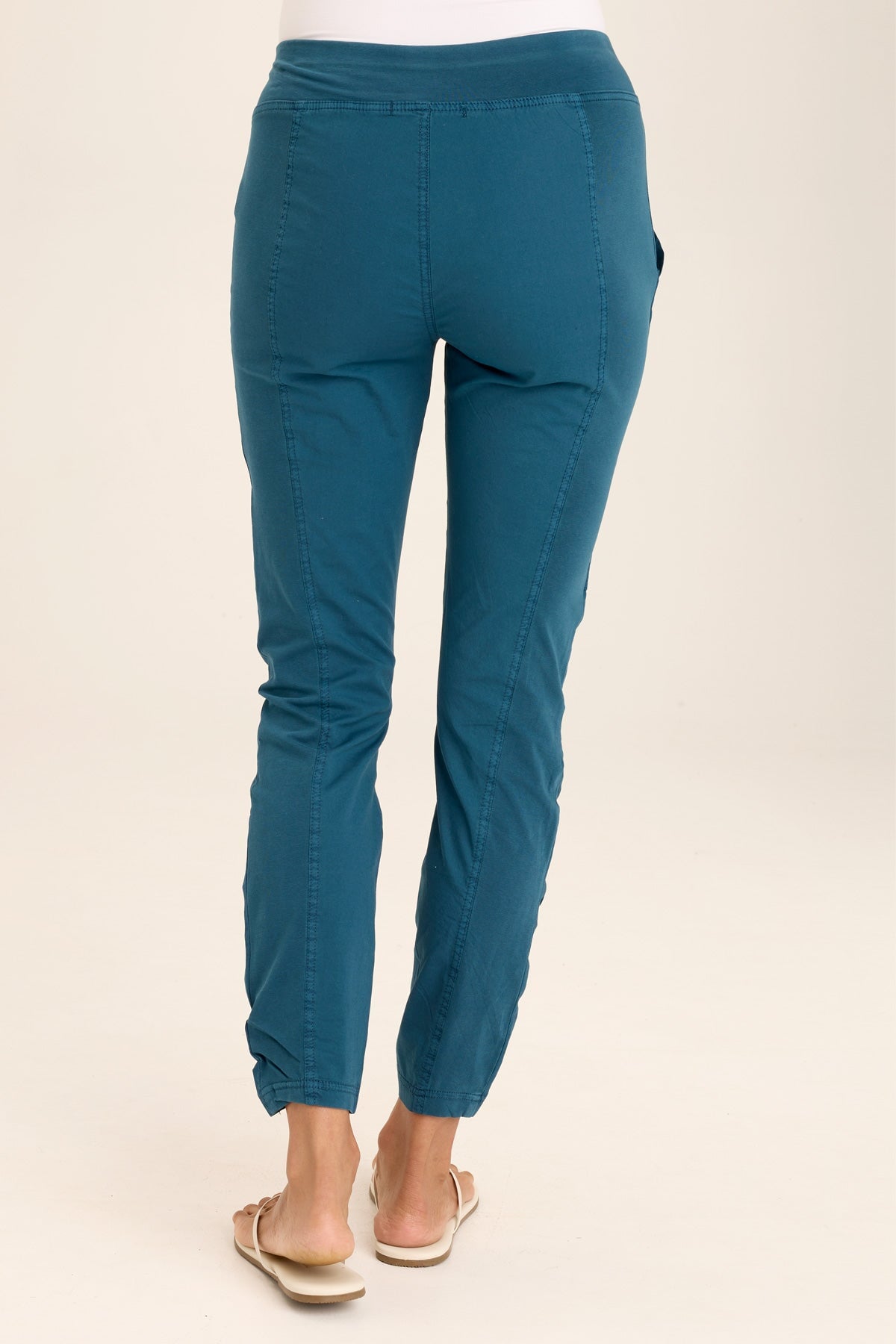 Malanda Women's High Waisted Abyss Pigment Jeans - Slim Fit Stretch Denim Pants for Casual Wear & Everyday Outfits