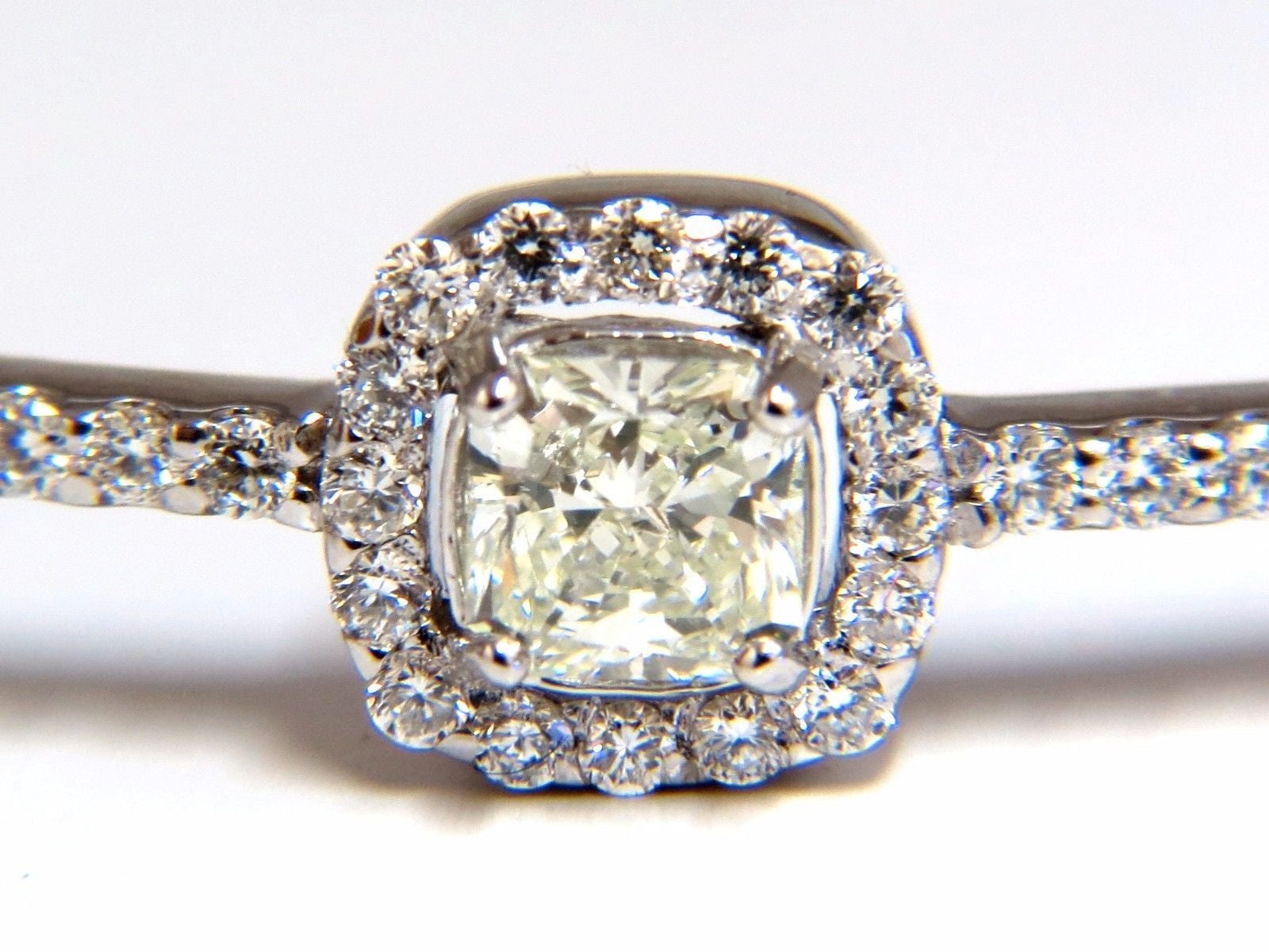 0.95ct Natural Round Diamond Cluster Halo Bangle Bracelet in 14K Gold - Perfect for Weddings, Anniversaries & Special Occasions