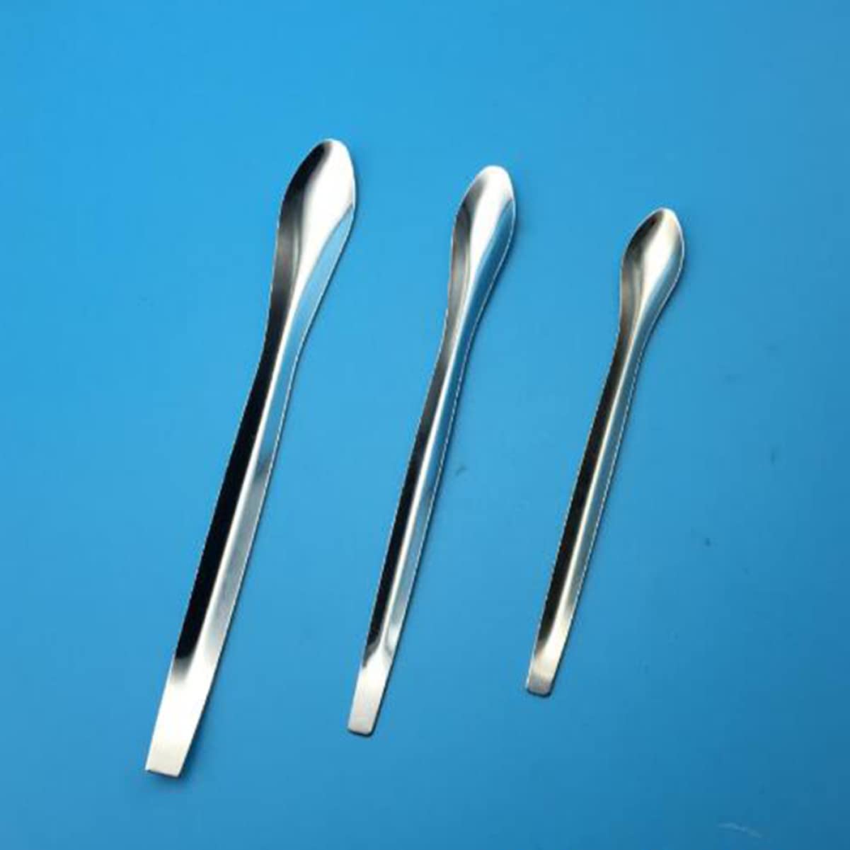 Stainless Steel Cosmetic Spatula - Makeup Spatula for Lipstick, Powder & Cream Application | Travel-Friendly Compact Beauty Tool | Perfect for Salon, Home & Travel Makeup Kits