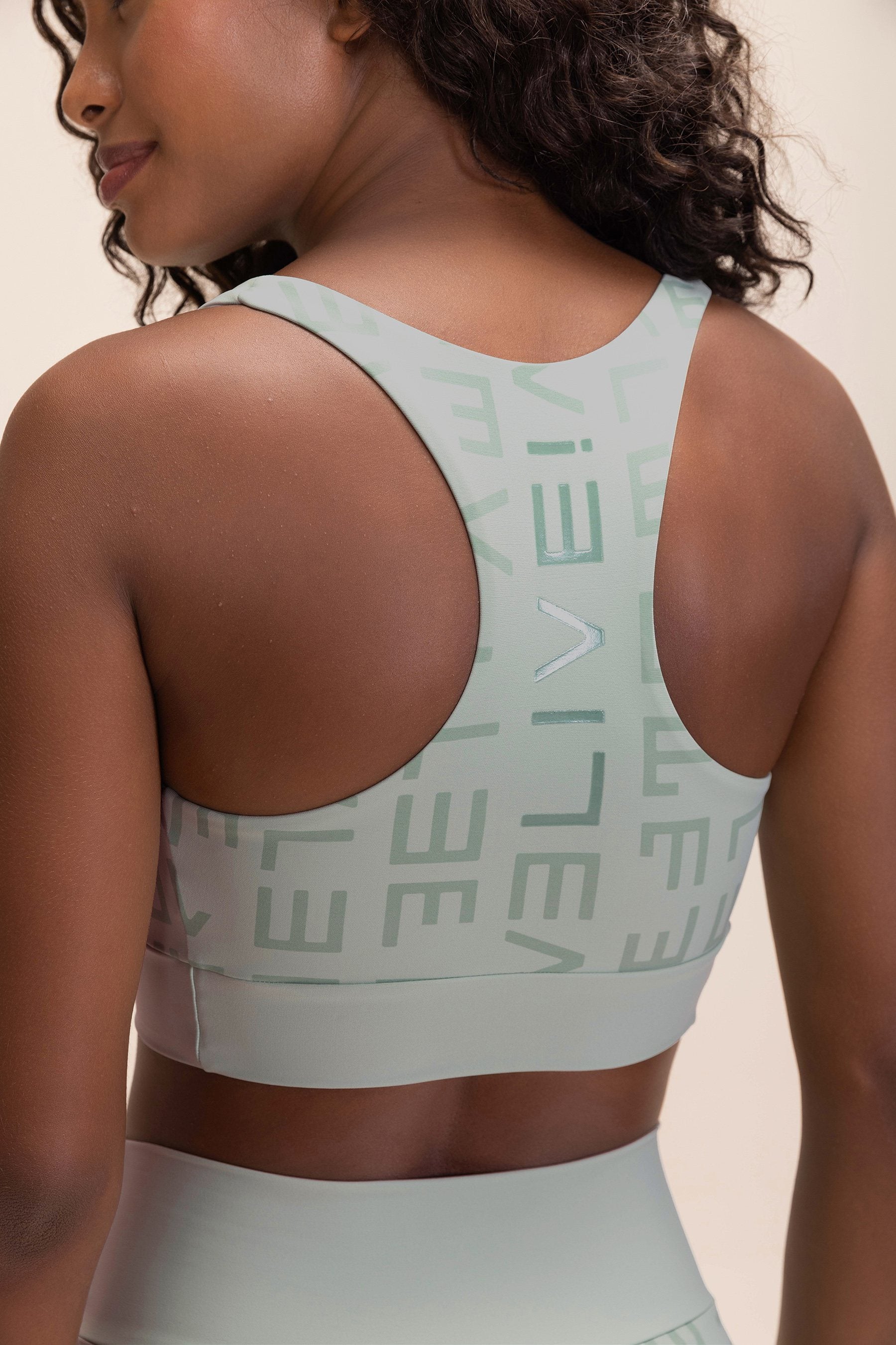 Hydefit® Adaptiv Icon Sports Bra - High Support Workout Bra for Women, Seamless Comfort & Breathable Fabric - Perfect for Running, Yoga & Gym Training