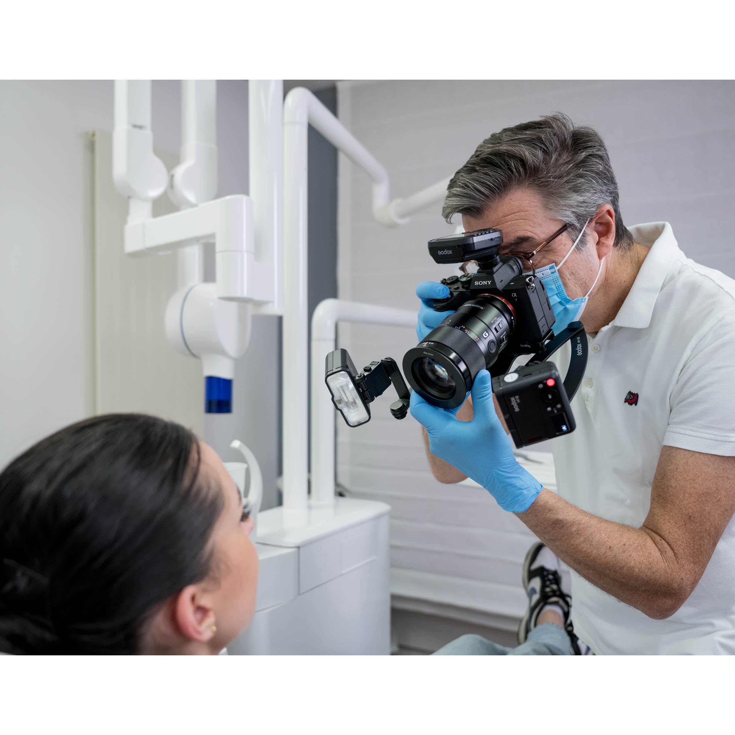 GODOX Dental Flash Camera Bracket Kit with XPROIIS+ - Professional Dental Photography Equipment for Dentists & Clinics - Perfect for Intraoral Photography, Dental Documentation & Patient Education