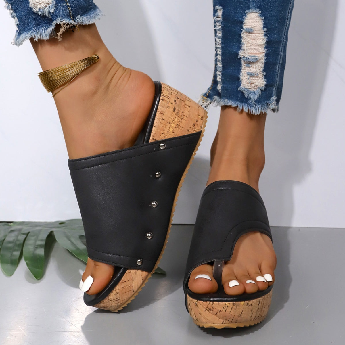 Women's Comfortable PU Leather Wedge Sandals - Stylish Slip-On Summer Shoes for Beach, Travel & Casual Outings
