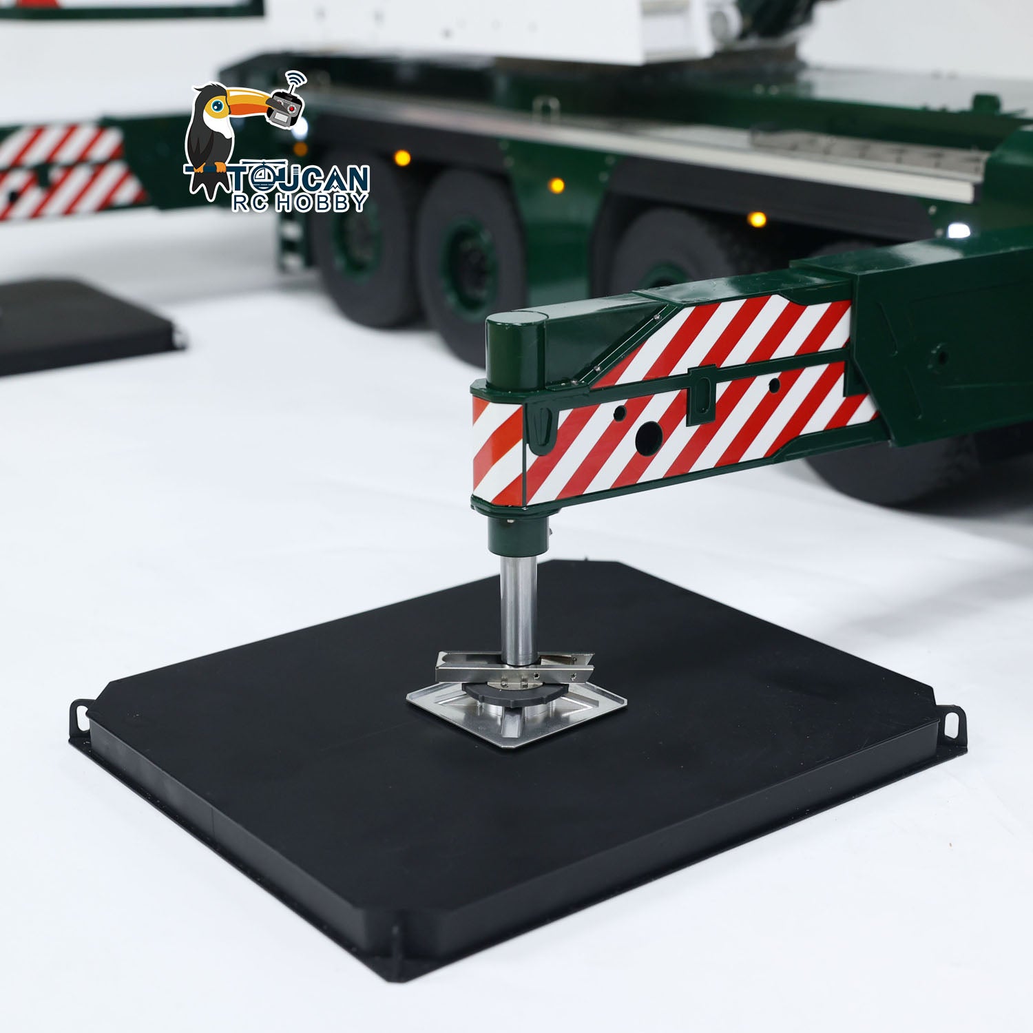 Eyewhale 1/14 Scale 6-Axle LTM1350 RC Hydraulic Mobile Crane - 5M Length Radio Controlled Heavy Duty Construction Vehicle, PNP Hobby Model for Adults - Perfect for Construction Simulation, RC Enthusiasts & Collectors