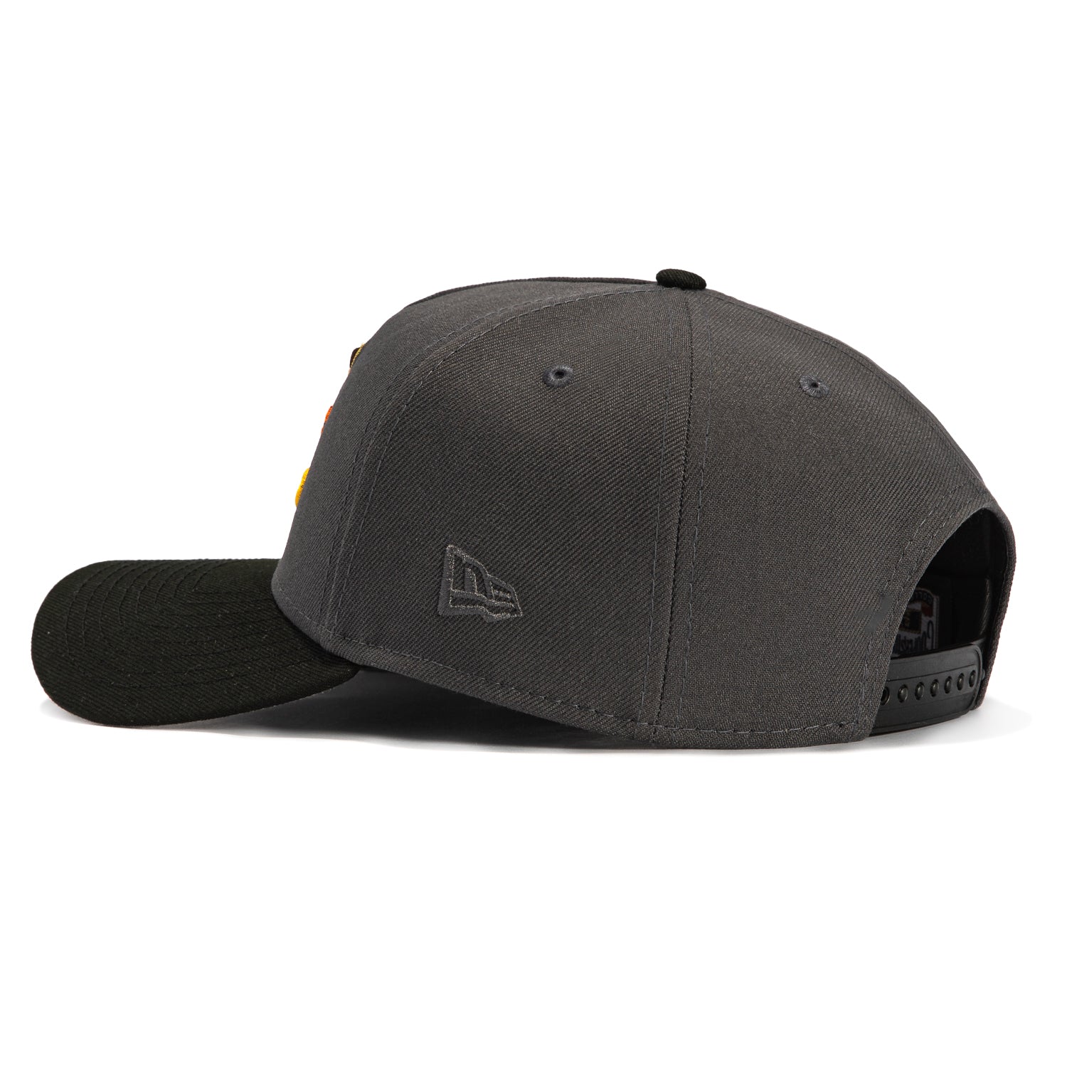 New Era 9Forty A-Frame Tortoise Shell Atlanta Braves 30th Anniversary Patch Snapback Hat - Black | Official MLB Licensed Baseball Cap for Men & Women | Perfect for Games, Collecting & Streetwear Fashion