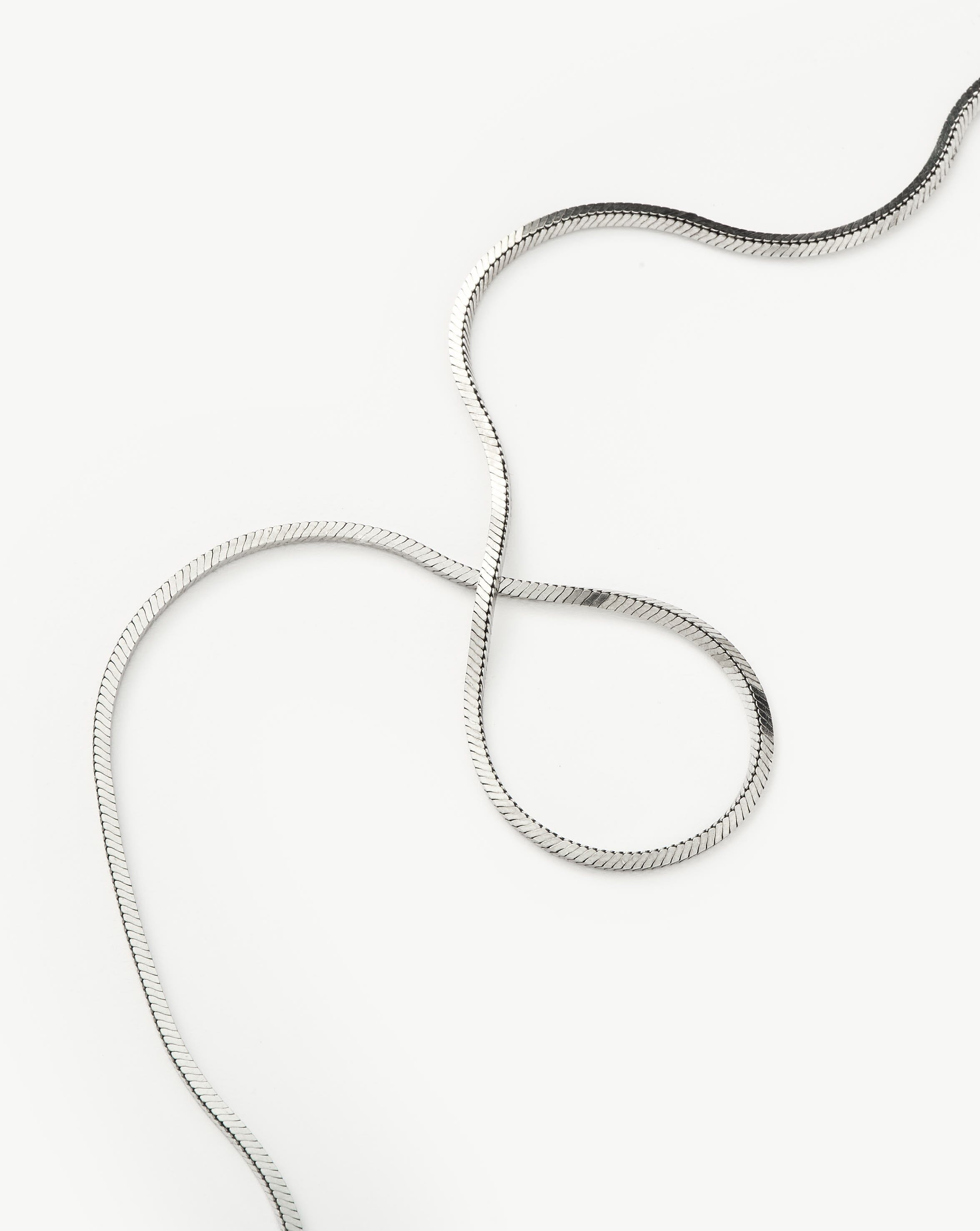 Lucy Williams Medium Square Snake Chain Necklace - Elegant Gold Plated Layering Necklace for Women, Perfect for Everyday Wear, Date Nights & Gift Giving
