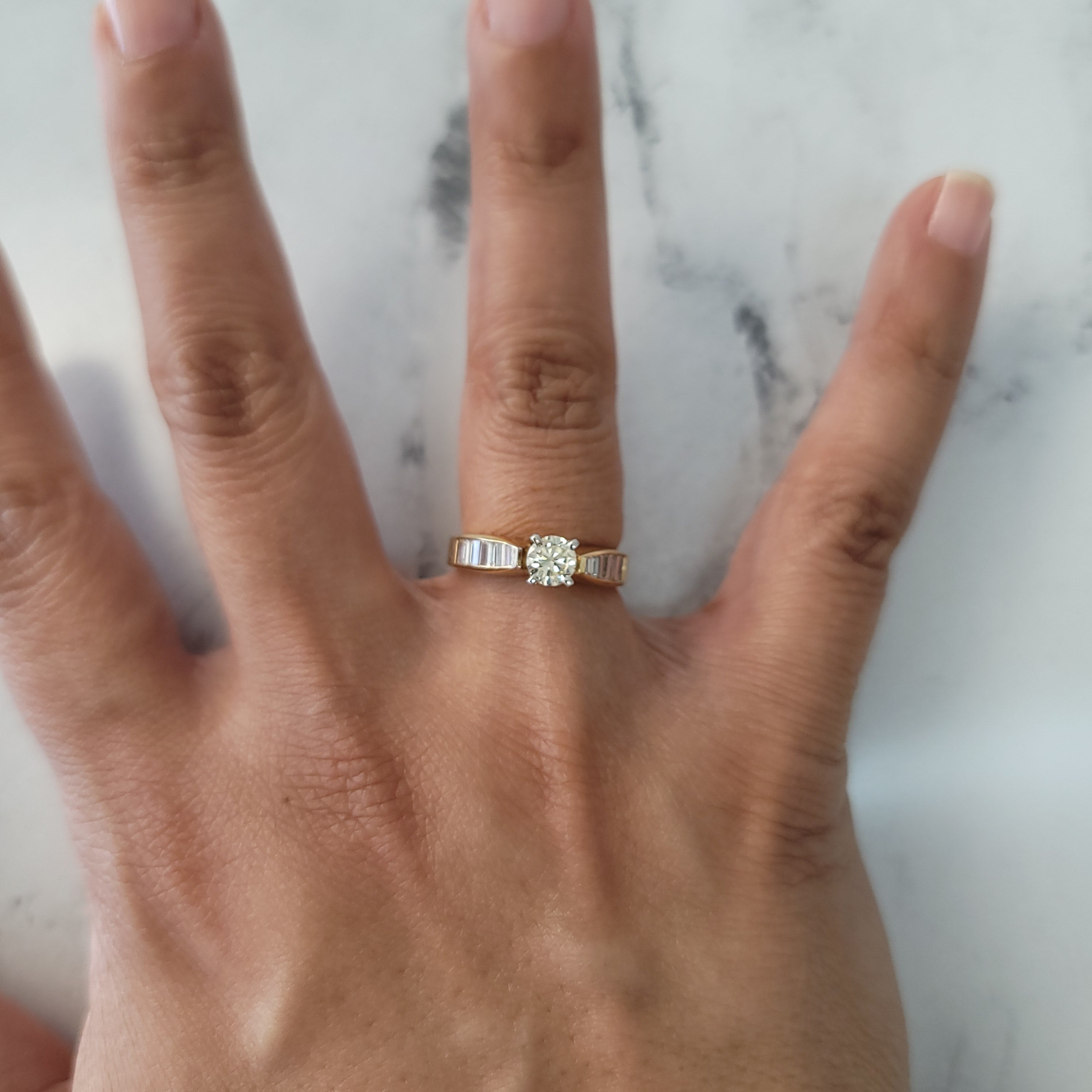1 Carat Solitaire Diamond Engagement Ring with Baguette Accents - Elegant Wedding Band for Proposals, Anniversaries & Special Occasions