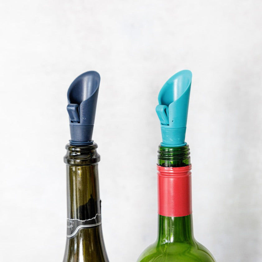 Premium BarCraft Wine Pourers Set of 2 - Drip-Free Stainless Steel Wine Spouts for Bottles - Perfect for Home Bars, Restaurants & Wine Tasting Events