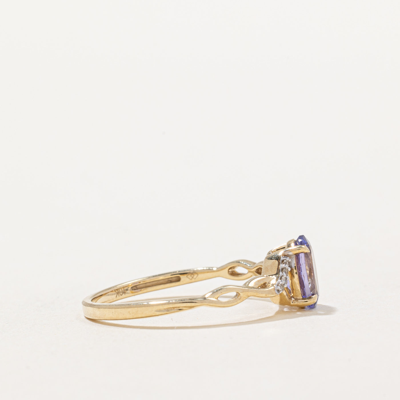 Exquisite 0.80ct Tanzanite & 0.03ct Diamond Ring - Size 6.75 | Elegant Engagement, Anniversary & Special Occasion Jewelry Gift
