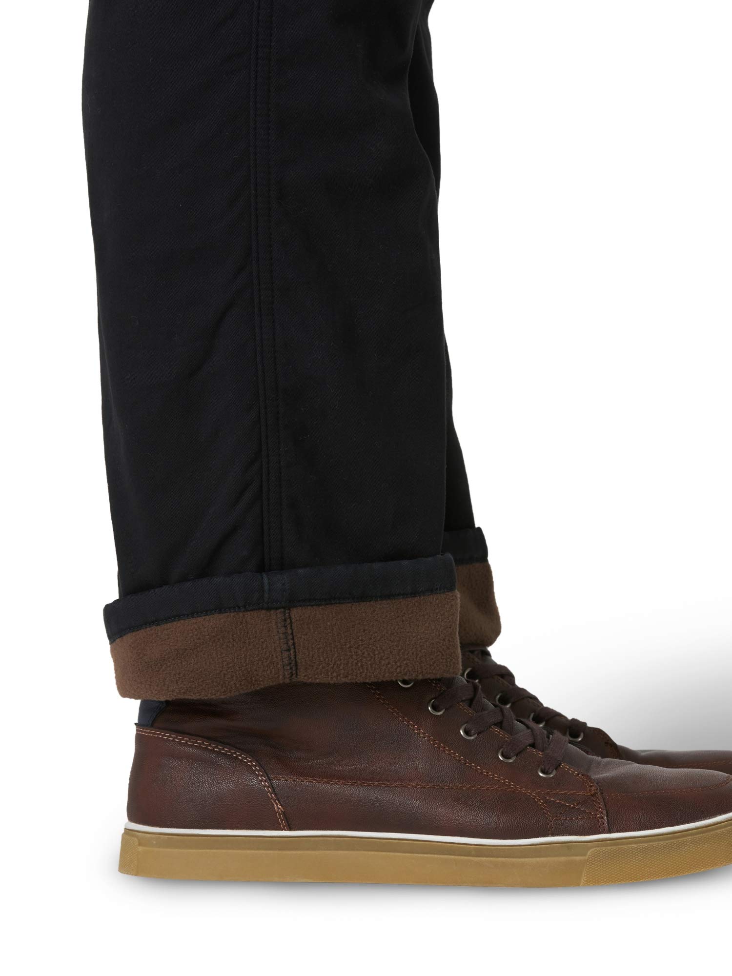 Wrangler Authentics Men's Fleece Lined Cargo Pants - Comfortable Winter Work Pants for Outdoor Activities & Casual Wear