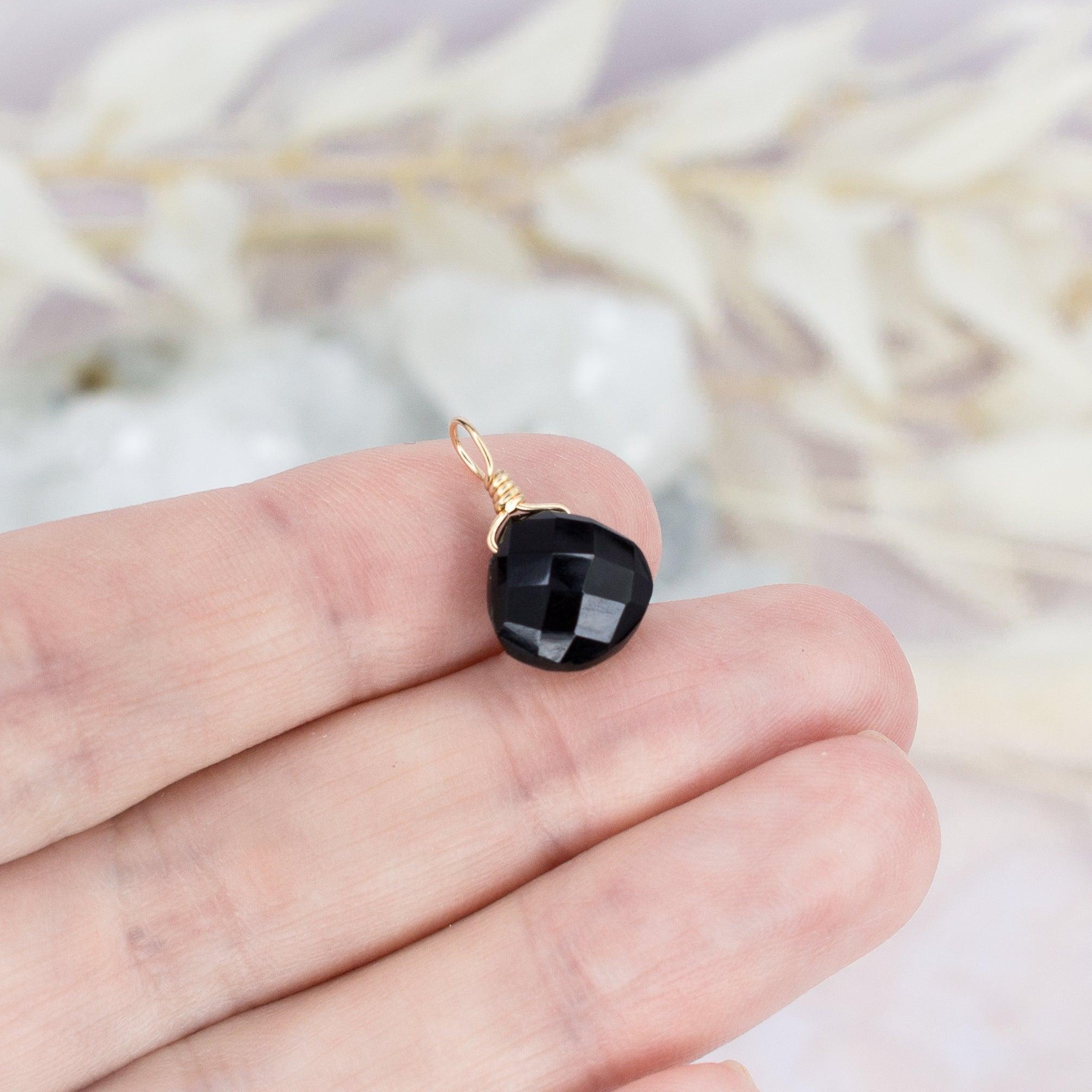 Tiny Black Onyx Teardrop Gemstone Pendant Necklace - Elegant Dainty Jewelry for Women, Perfect for Everyday Wear, Gift Giving & Special Occasions