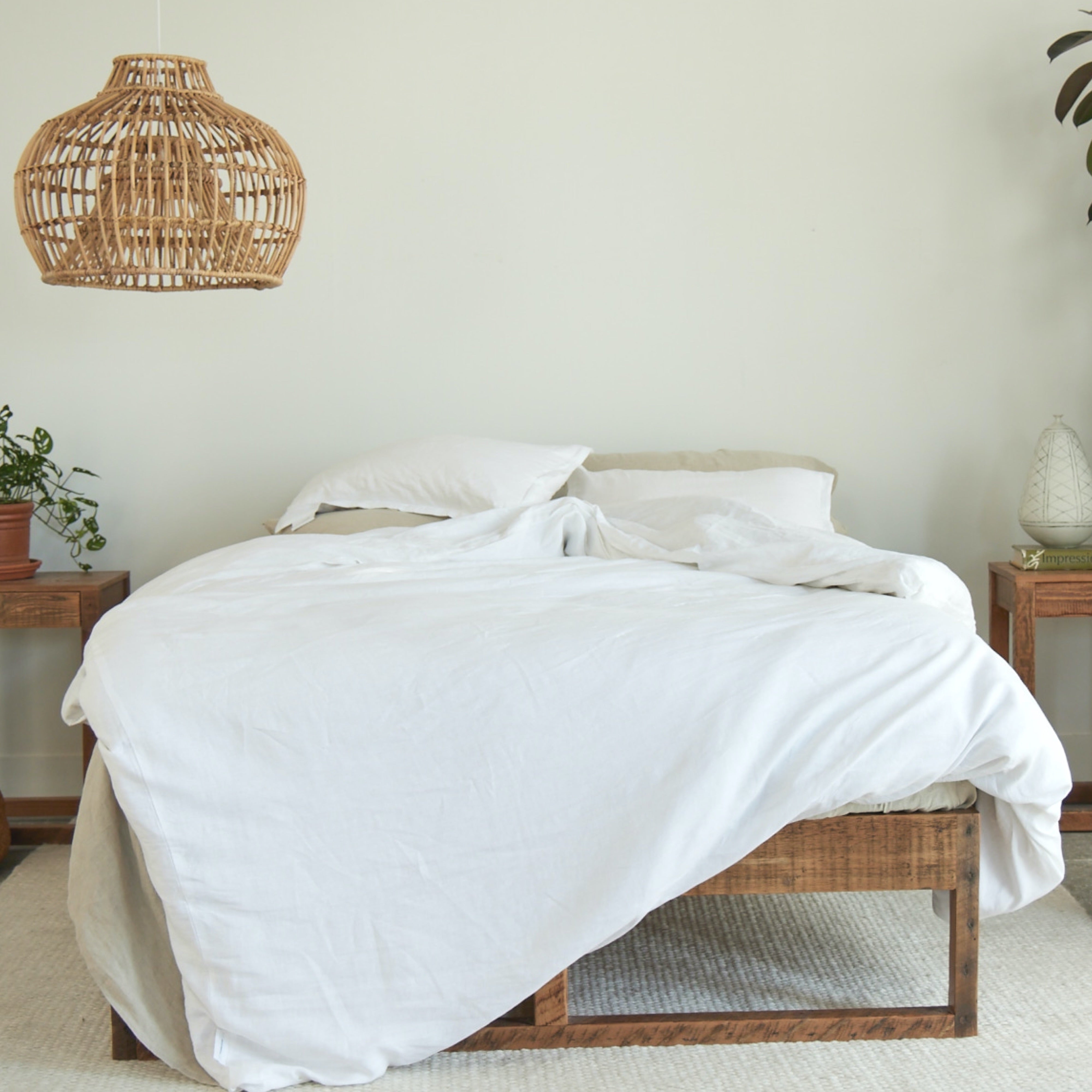 Premium 100% Natural Linen Duvet Cover Set - Breathable & Soft Bedding for All Seasons - Perfect for Master Bedroom, Guest Room & Vacation Homes