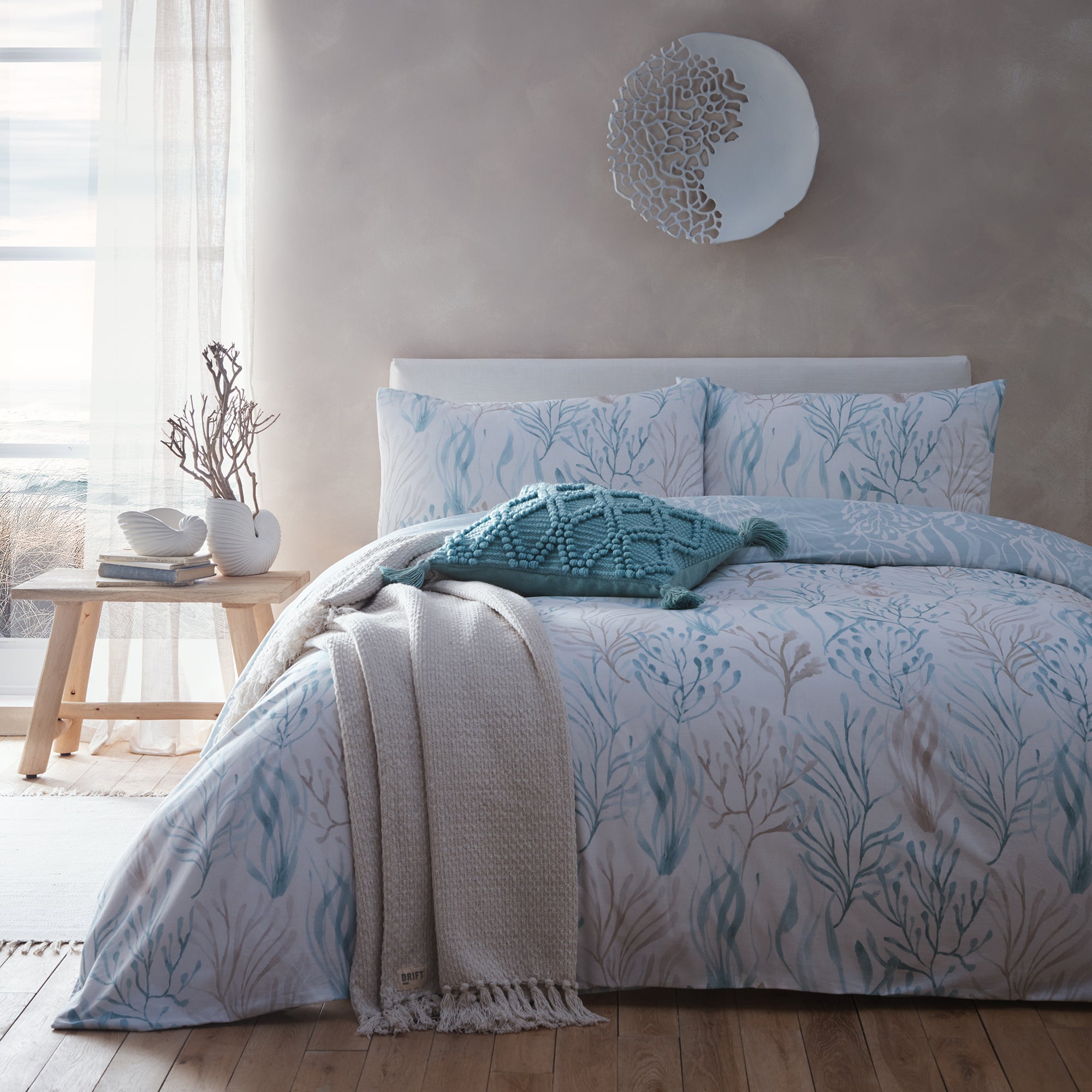 Drift Home Cora Duvet Cover Set - Seafoam Green Queen Size 3-Piece Bedding Set | Soft & Breathable Cotton Blend | Perfect for Master Bedroom, Guest Room & Coastal Decor