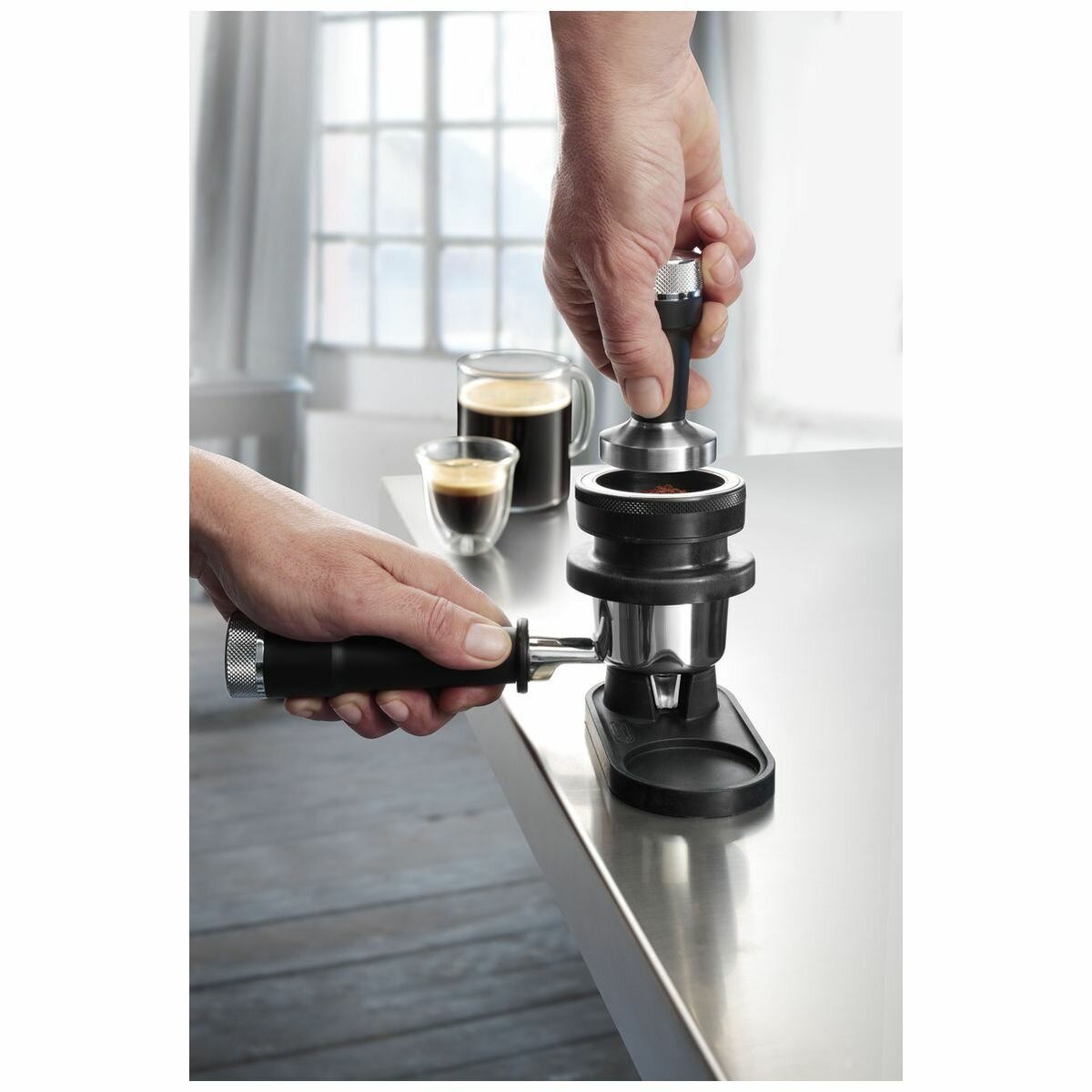 De'Longhi EC9155MB La Specialista Arte Manual Pump Espresso Machine - Premium Home Barista Coffee Maker for Espresso, Latte & Cappuccino - Perfect for Kitchen, Office & Gifting
