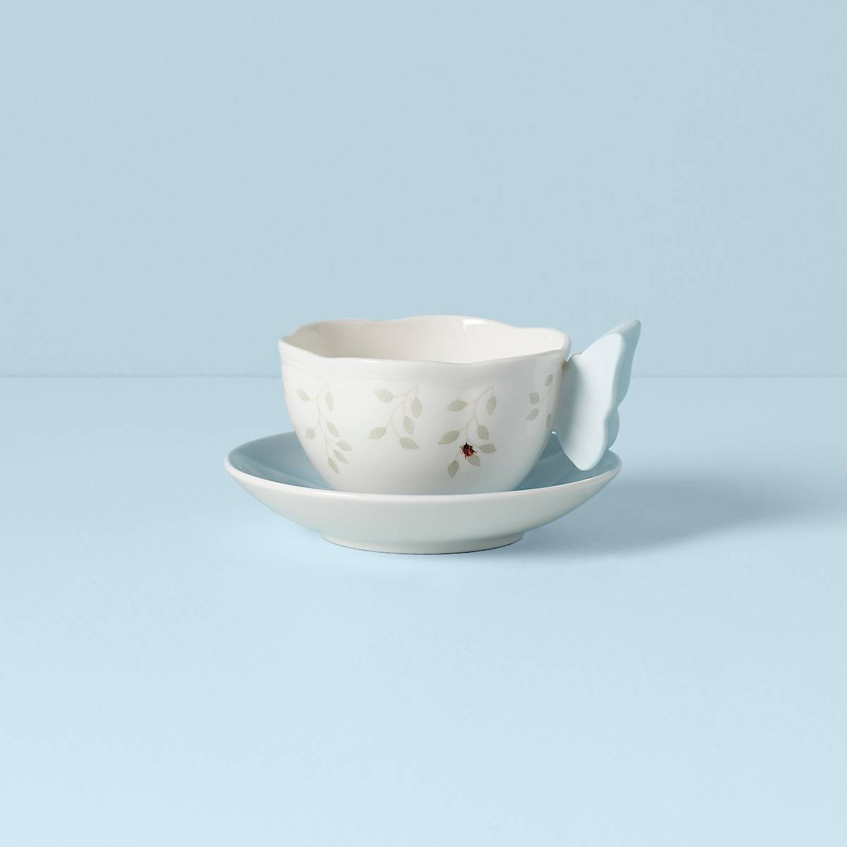 Butterfly Meadow Floral Blue Tea Cup and Saucer Set - Vintage Style Porcelain Tea Cup for Afternoon Tea, Coffee, or Decor - Perfect for Home, Cafe, or Gift Giving