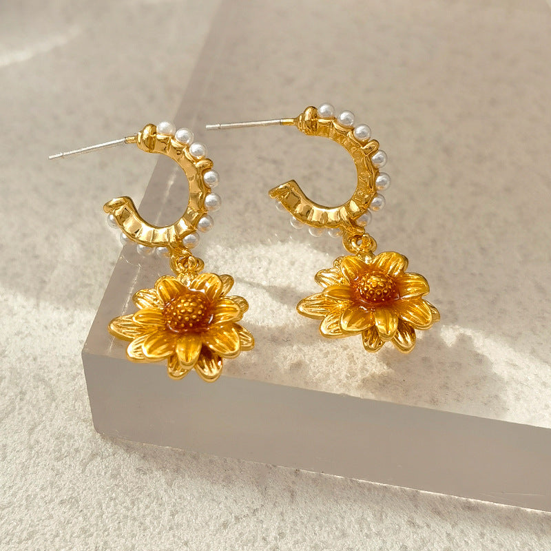 Dainty Sunflower C Hoop Pearl Dangle Earrings for Women | Elegant Floral Jewelry Gift | HE10509 | Perfect for Summer Outfits, Weddings & Boho Fashion