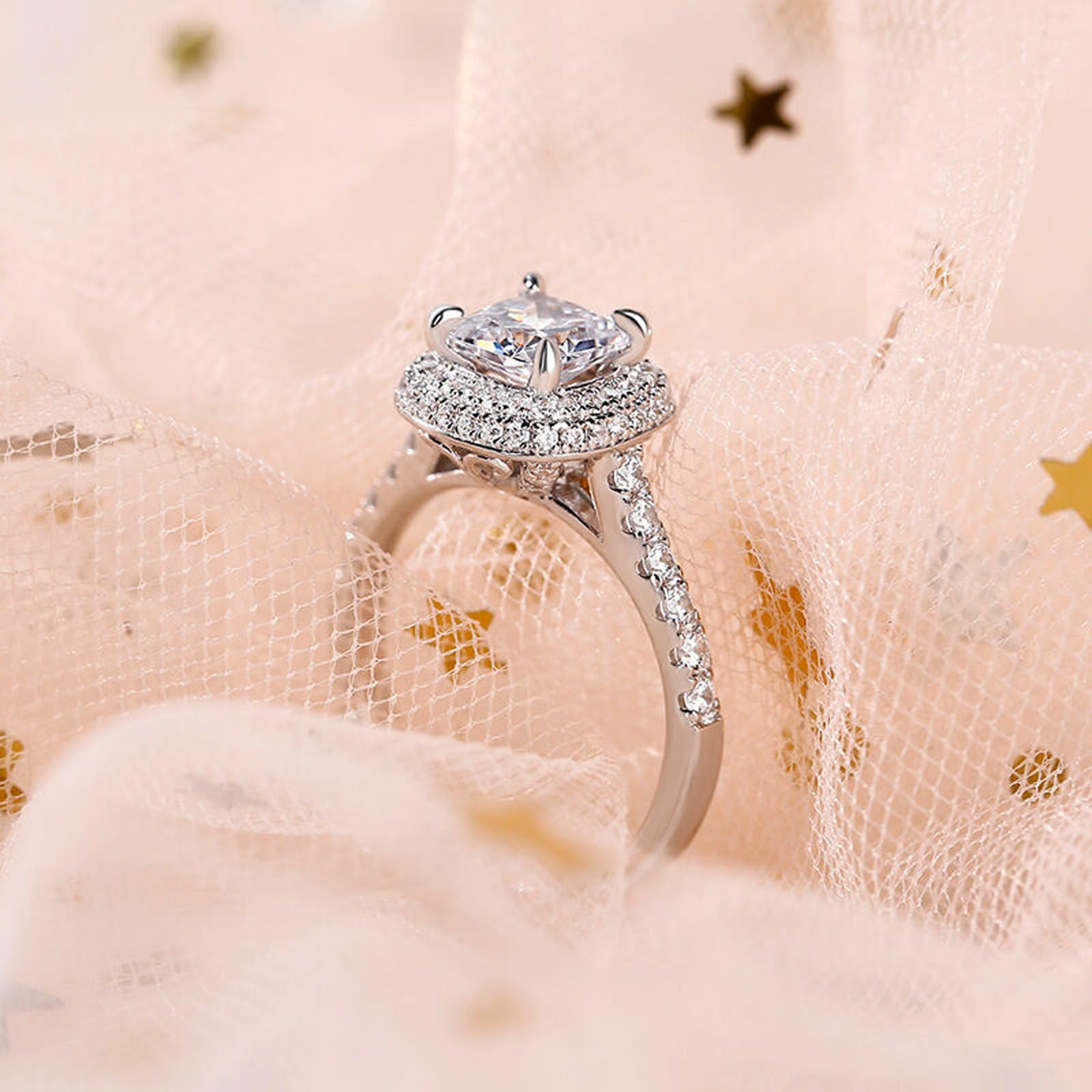 Jeulia 3 Carat Double Halo Engagement Ring - 925 Sterling Silver Cubic Zirconia Cushion Cut Wedding Band for Women, Anniversary Promise Ring with Romantic Jewelry Box | Perfect for Proposals, Weddings, Anniversaries & Valentine's Day Gifts