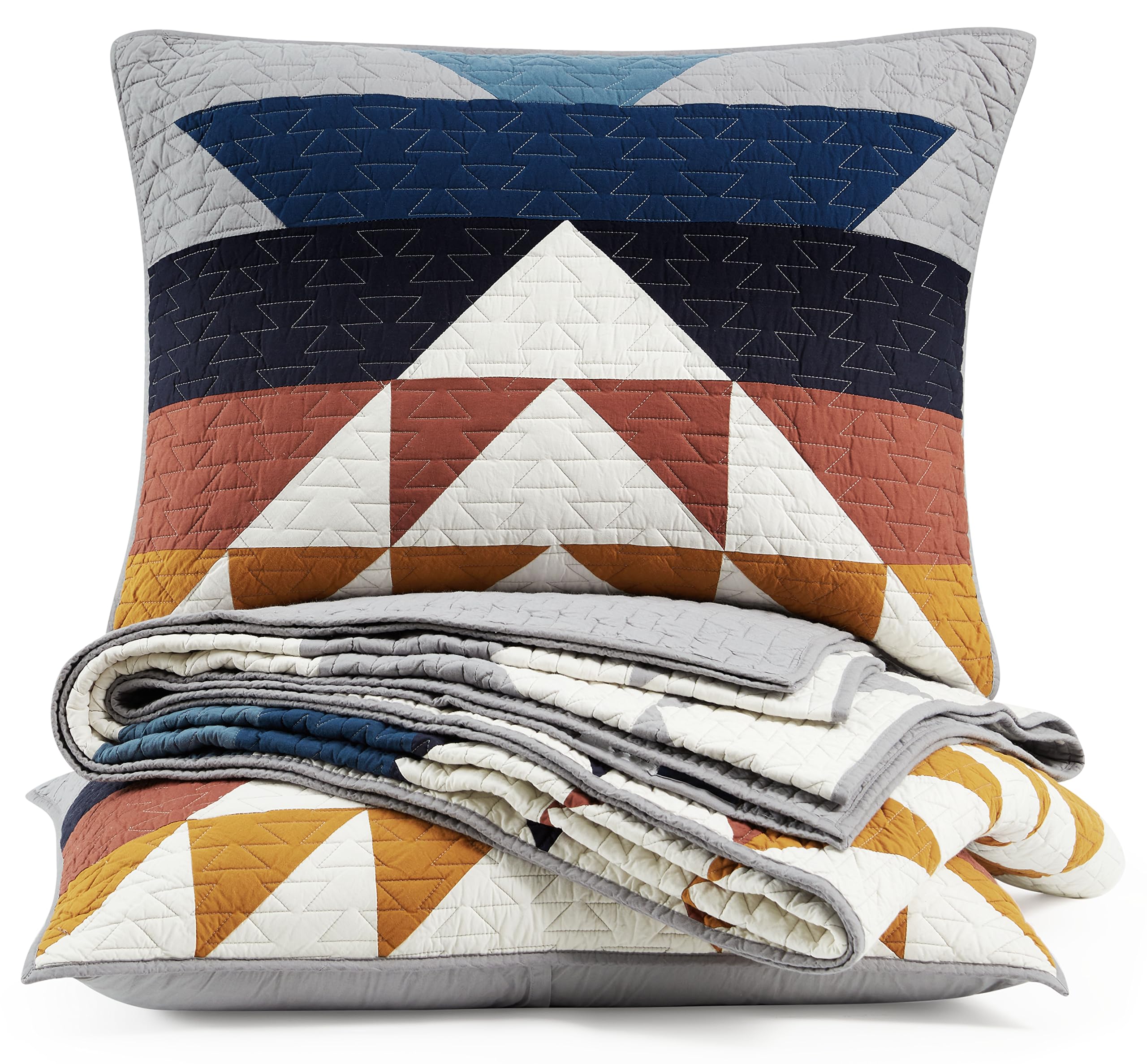 **PENDLETON 29272 Explorer California King Quilt Coverlet Set - Soft Cotton Reversible Bed Cover, Rustic Home Decor, Luxury Bedspread, Cozy Lightweight Quilt with Pillow Shams - King Size, Grey - Perfect for Master Bedroom, Guest Room & Cabin Retreat**