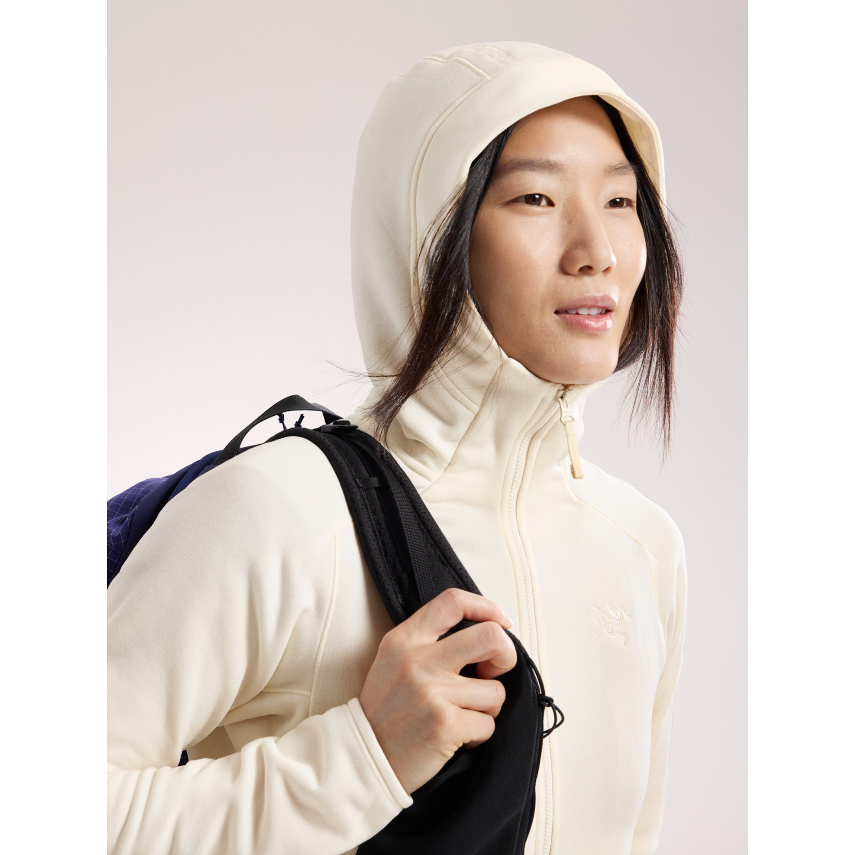 Arc'teryx Women's Kyanite Hoody - Lightweight Fleece Jacket for Hiking, Camping & Outdoor Adventures - Water-Resistant & Breathable Midlayer for Cold Weather